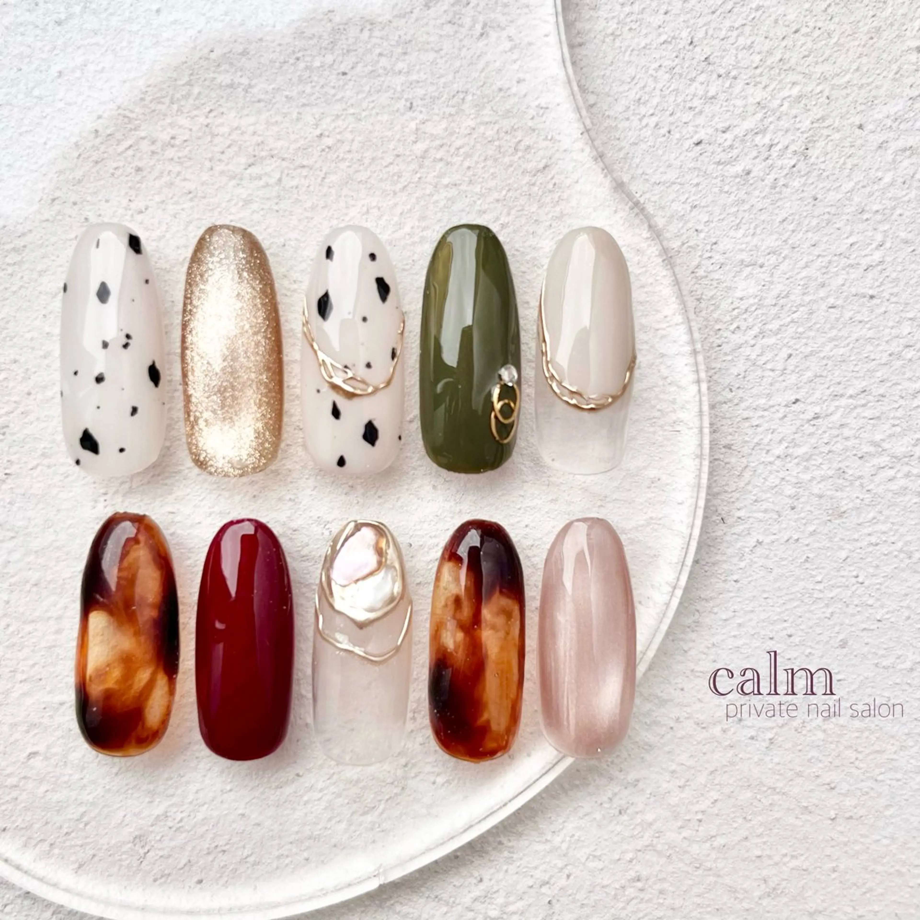 ネイル ハンドネイル calm 〔ｶｰﾑ〕のネイルデザイン