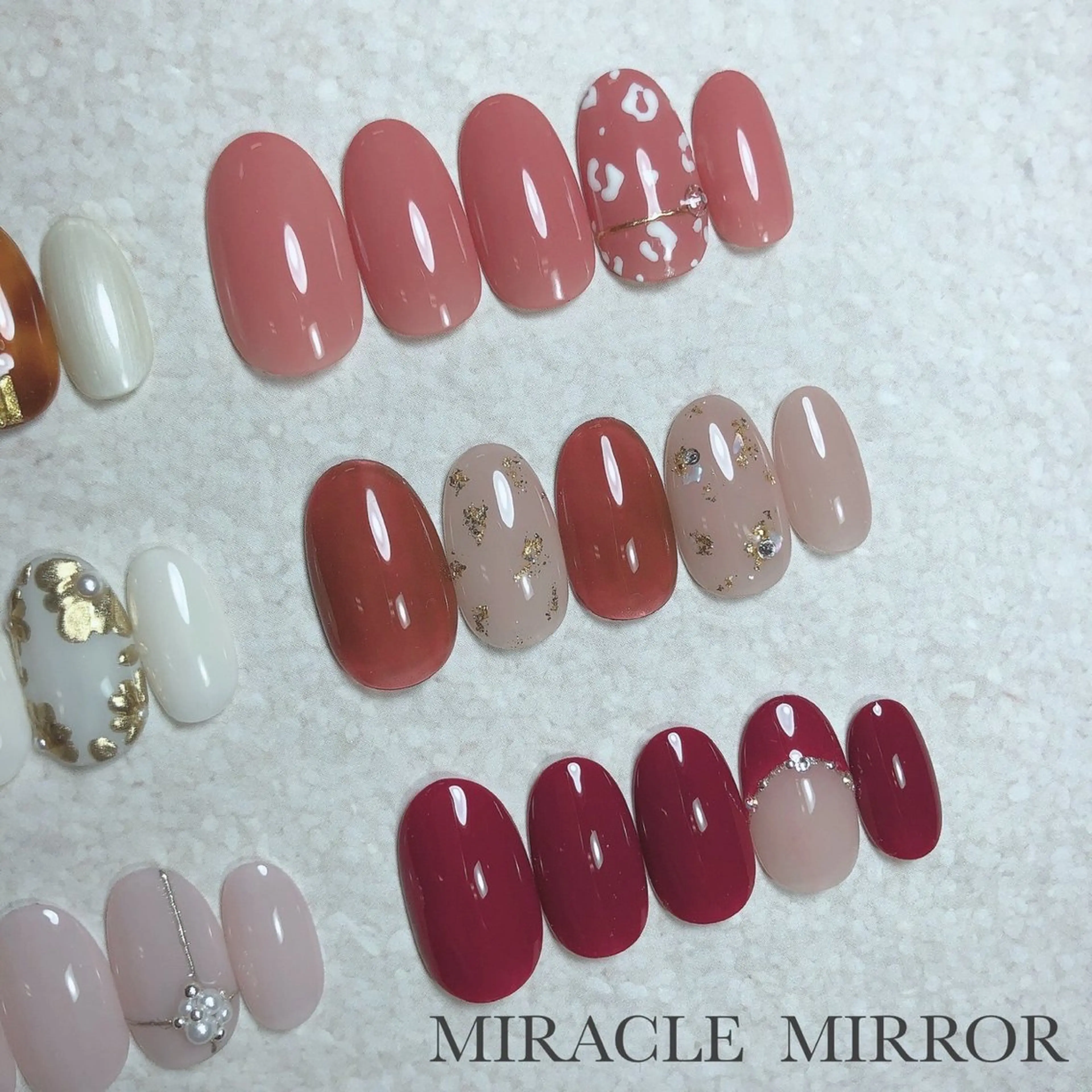 ネイル ミラクルミラー 町野のネイルデザイン