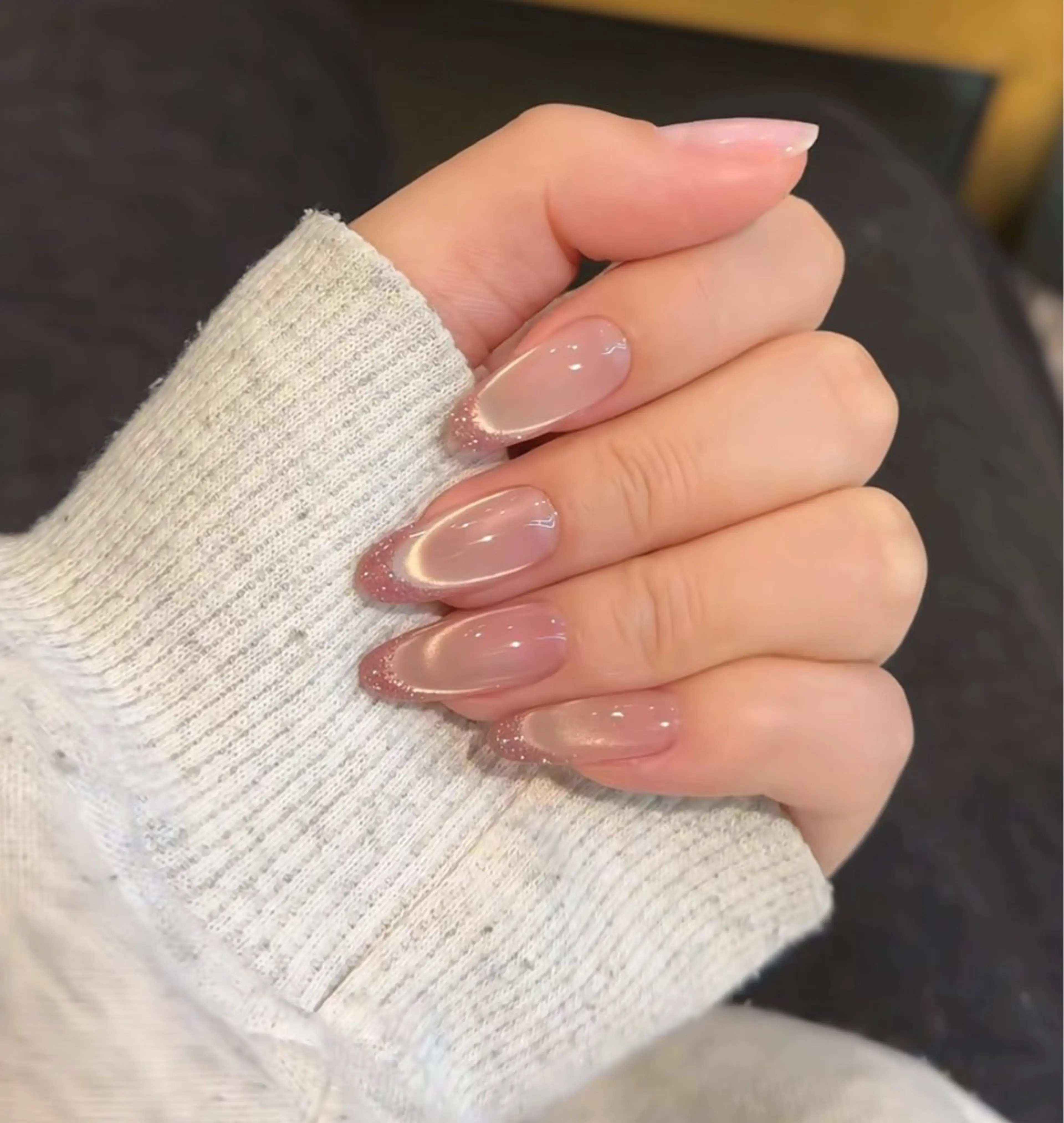 カラー グラデーションカラー ピンクカラー ハンドネイル AIN Nailのネイルデザイン