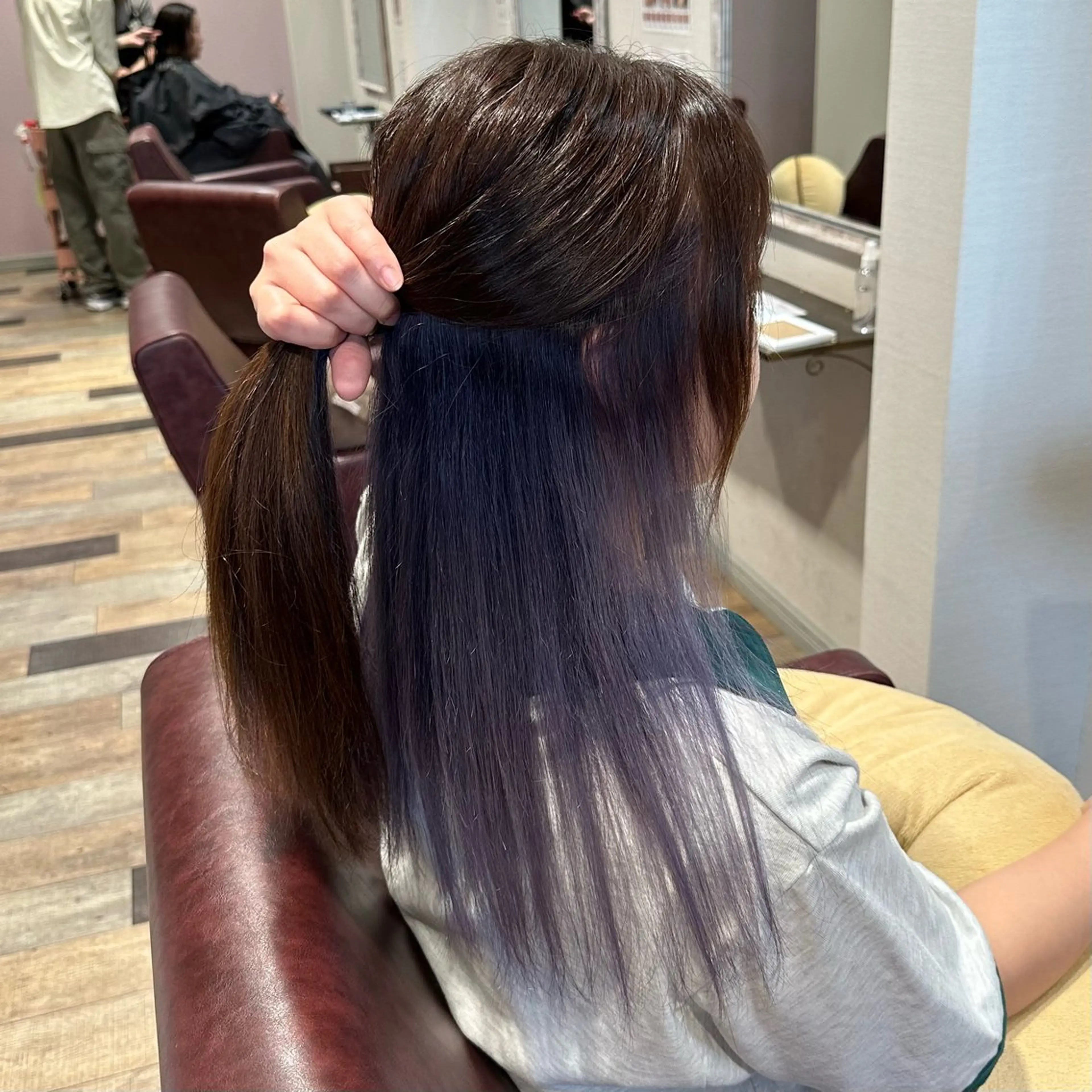 ロング カラー ブリーチ カット ヘアカラー トリートメント 柔らかいcolor ¦韓国¦🩰マユ🩰のヘアスタイル