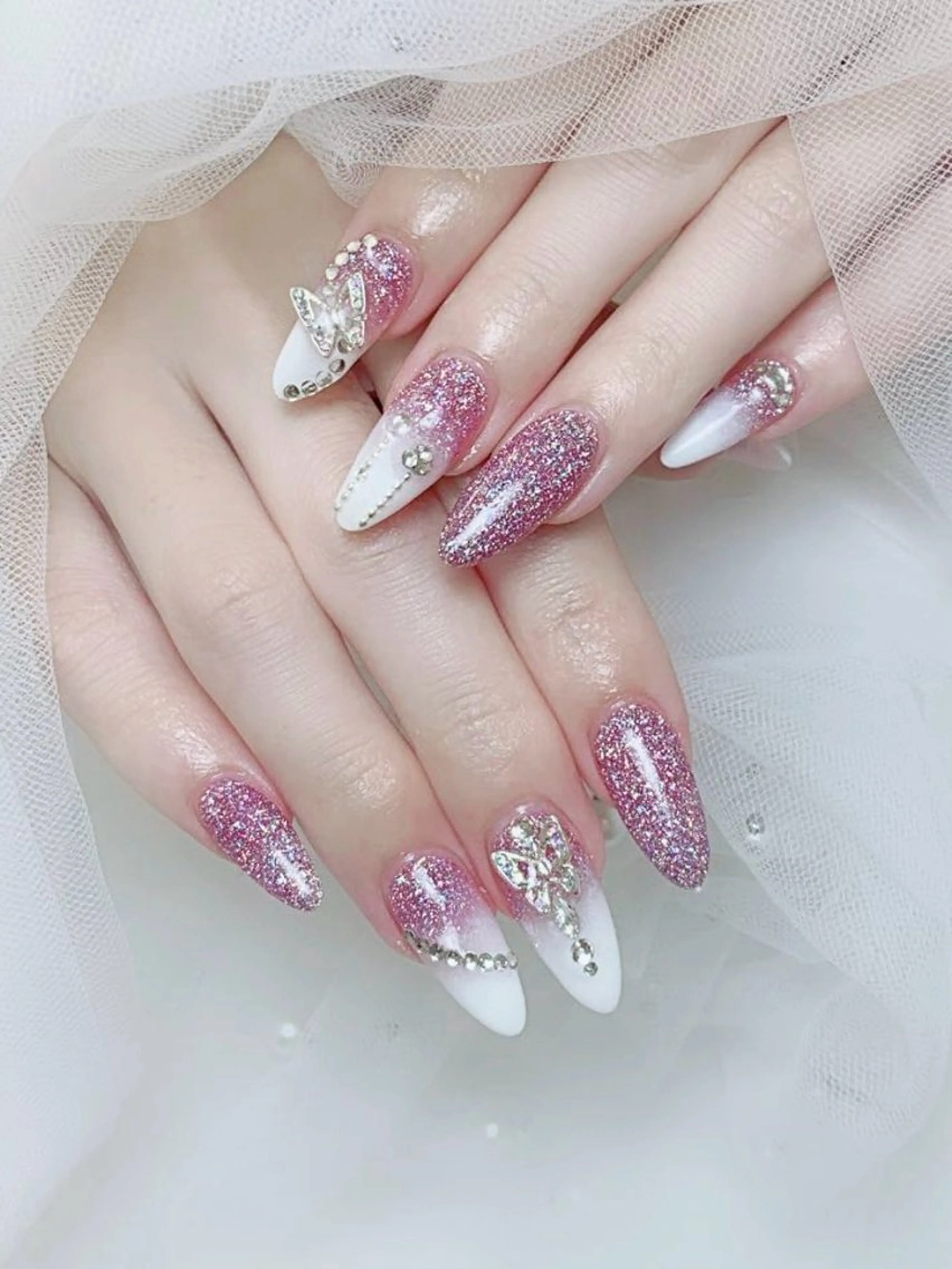 ネイル ハンドネイル ロータス ネイルサロンのネイルデザイン