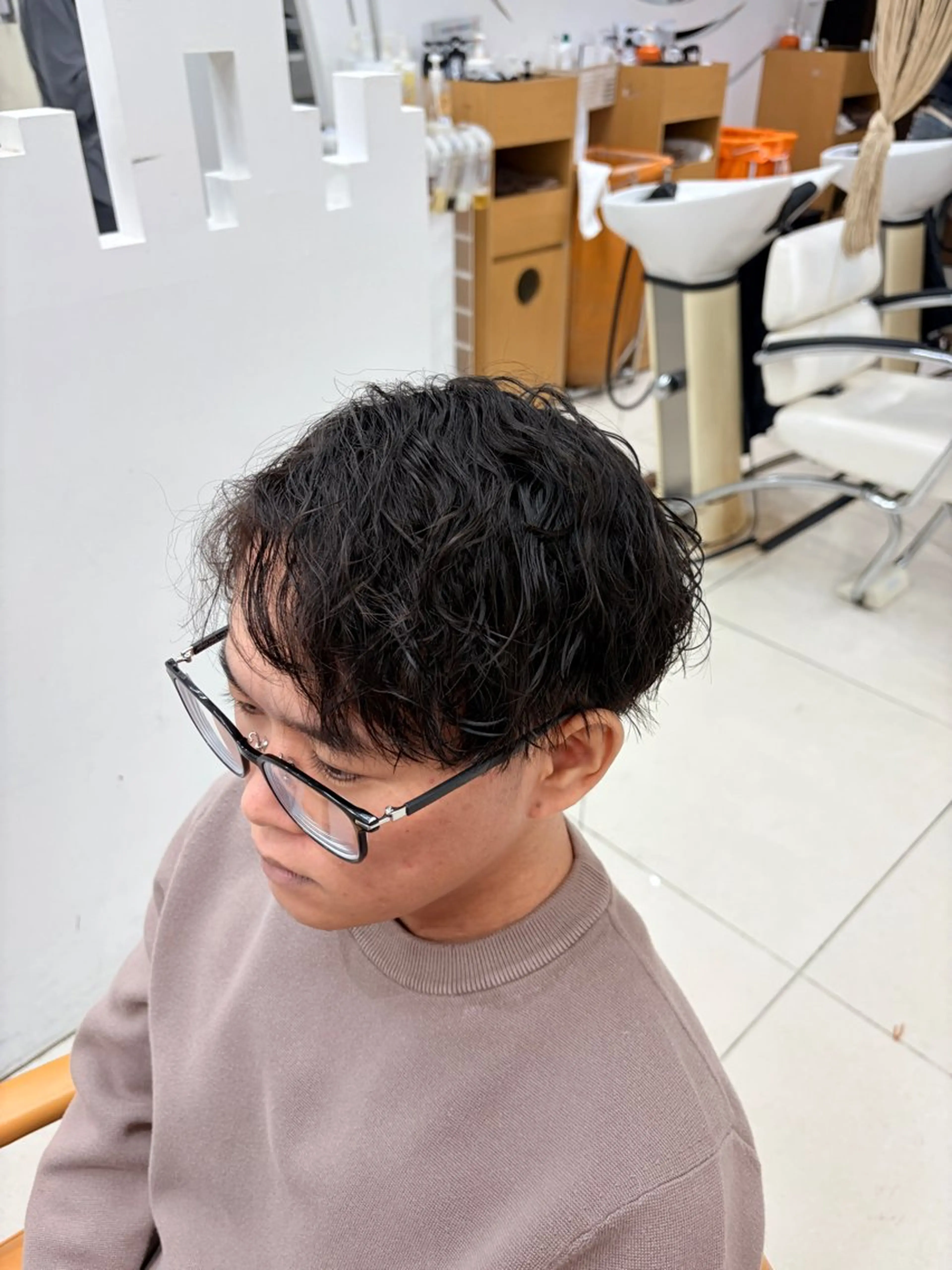 パーマ カット パーマ 成瀬スパイラル パーマ清水大隼のヘアスタイル