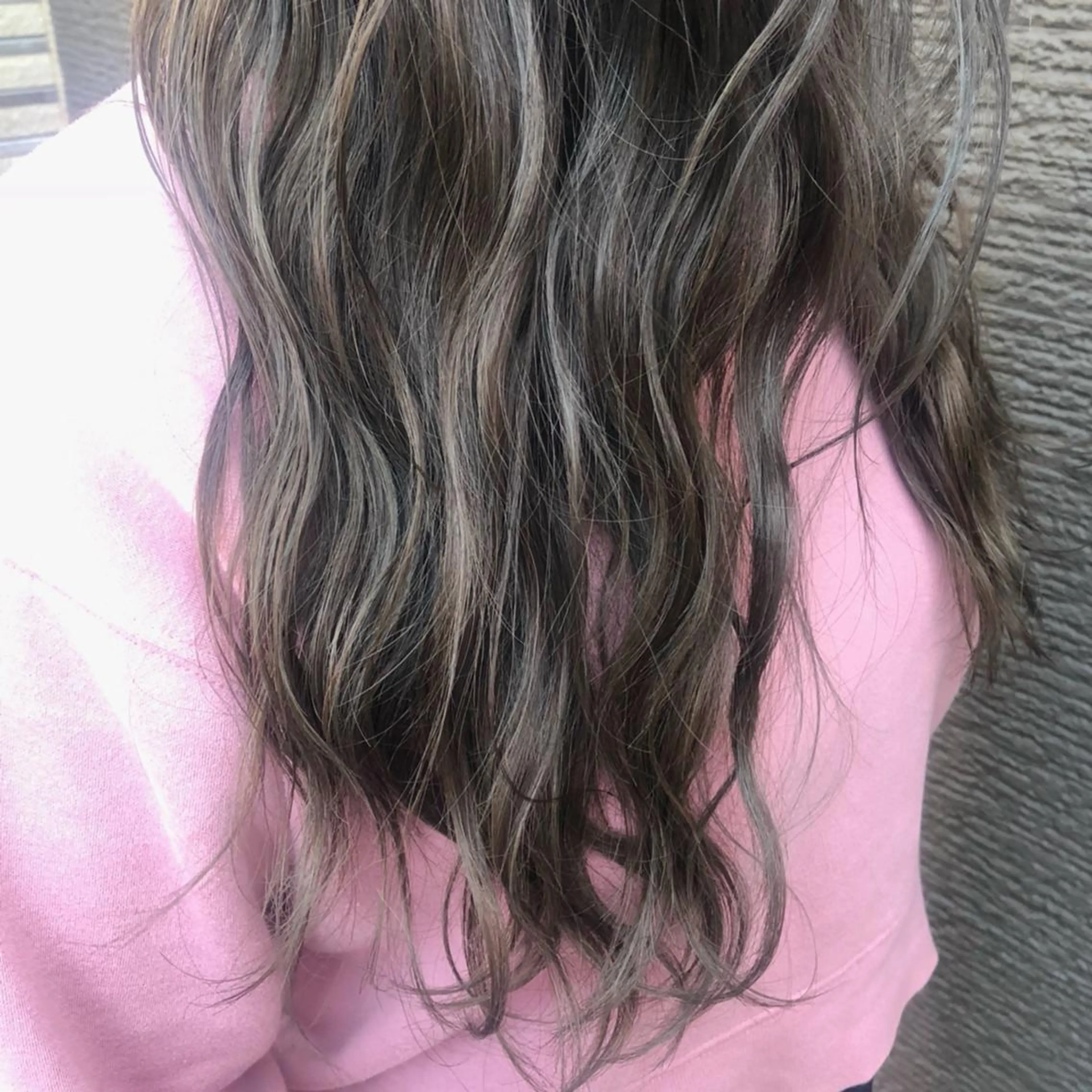 ロング カラー アッシュ 透明感カラー ハイライトカラー ハイライト Rina  のヘアスタイル