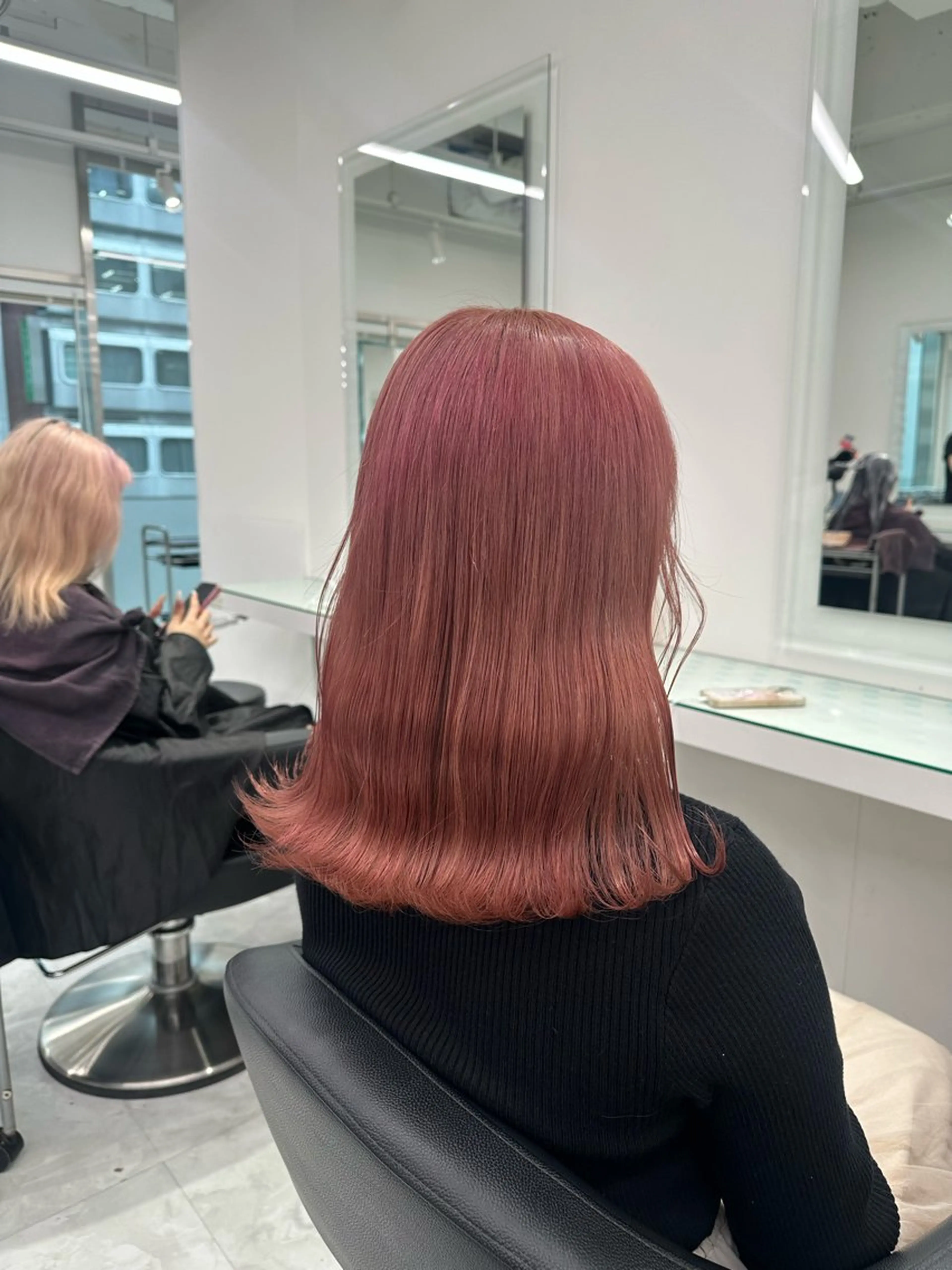 セミロング カラー ヘアカラー トリートメント ヘッドスパ ヘアセット ❄最強かわいいカラー ❄️MINA❄️のヘアスタイル