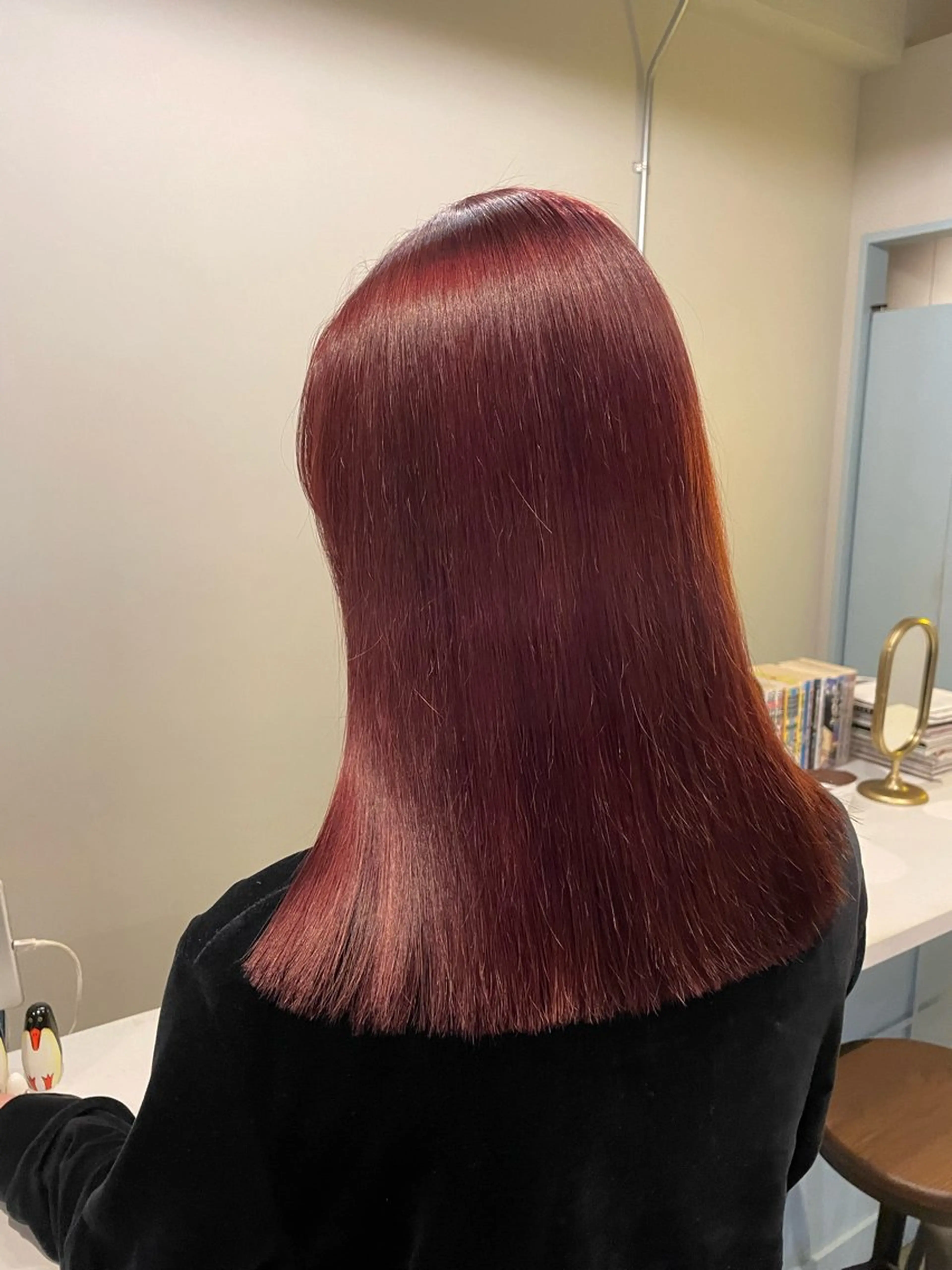セミロング カラー ボルドーカラー Heath 姪浜 ⌇フタバのヘアスタイル