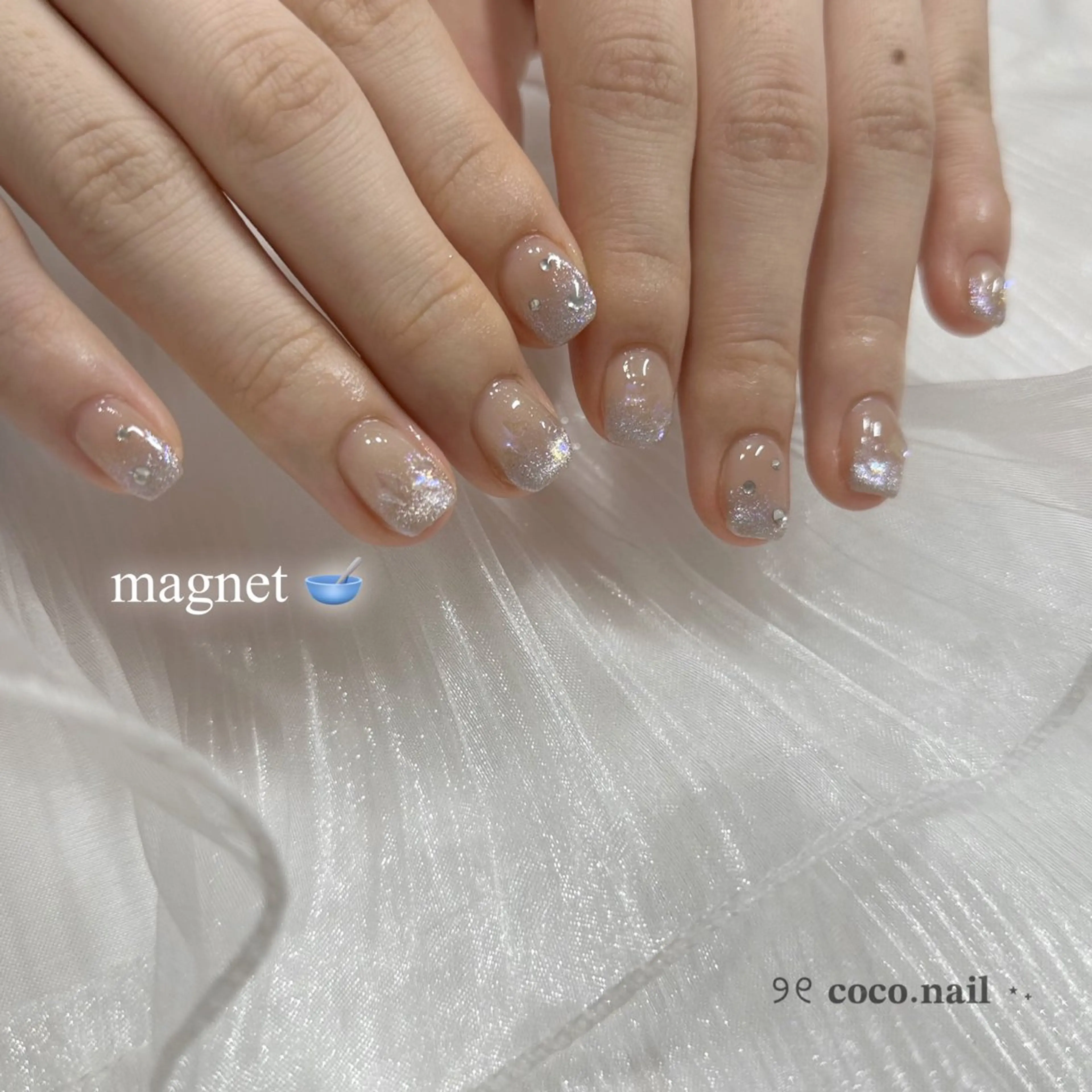 ネイル ハンドネイル フットネイル lili.nail y2k/長さ出しのネイルデザイン