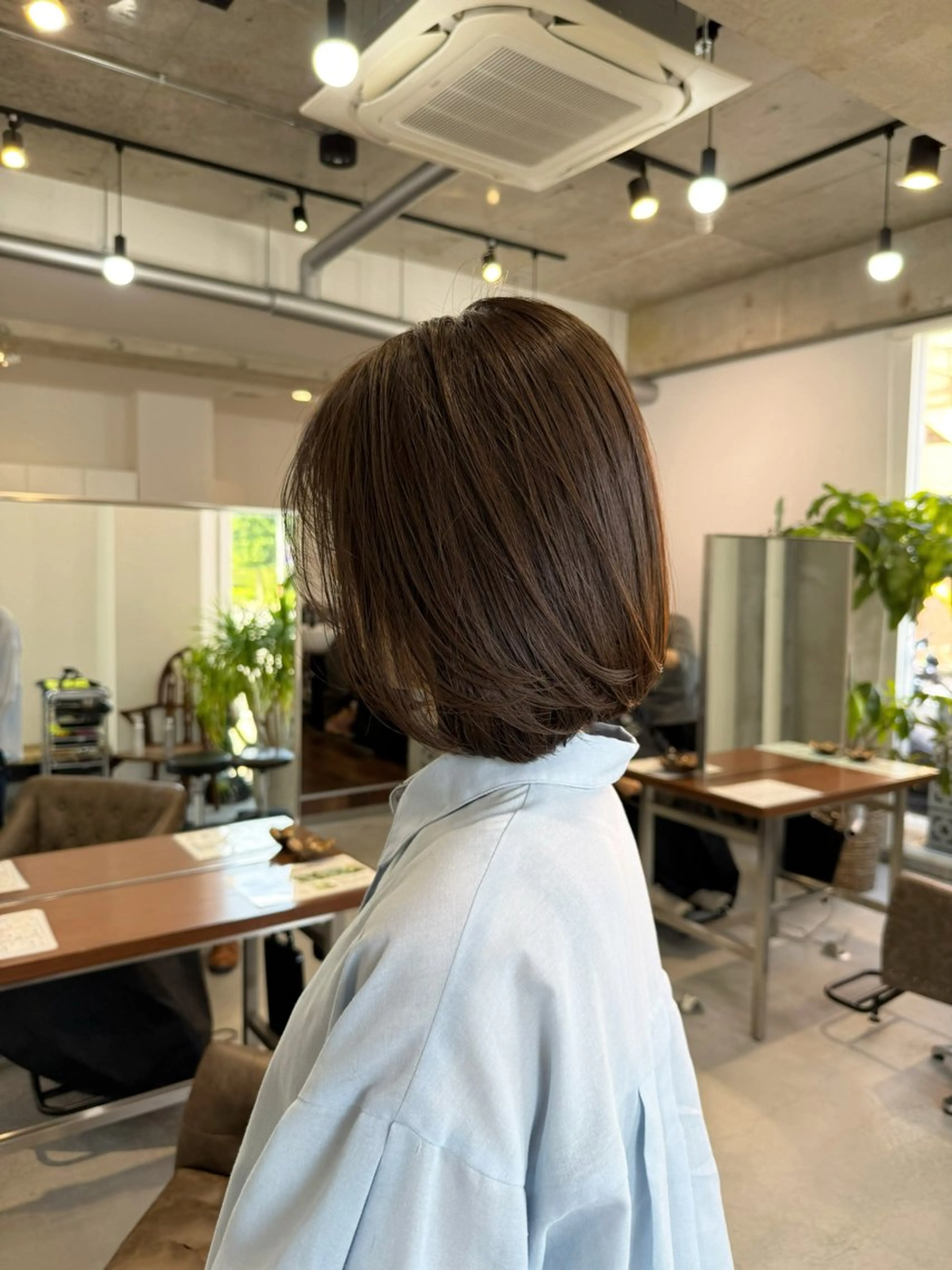 ショート カラー ボブ レイヤーカット カット ヘアカラー トリートメント カイリ /レイヤーカットのヘアスタイル