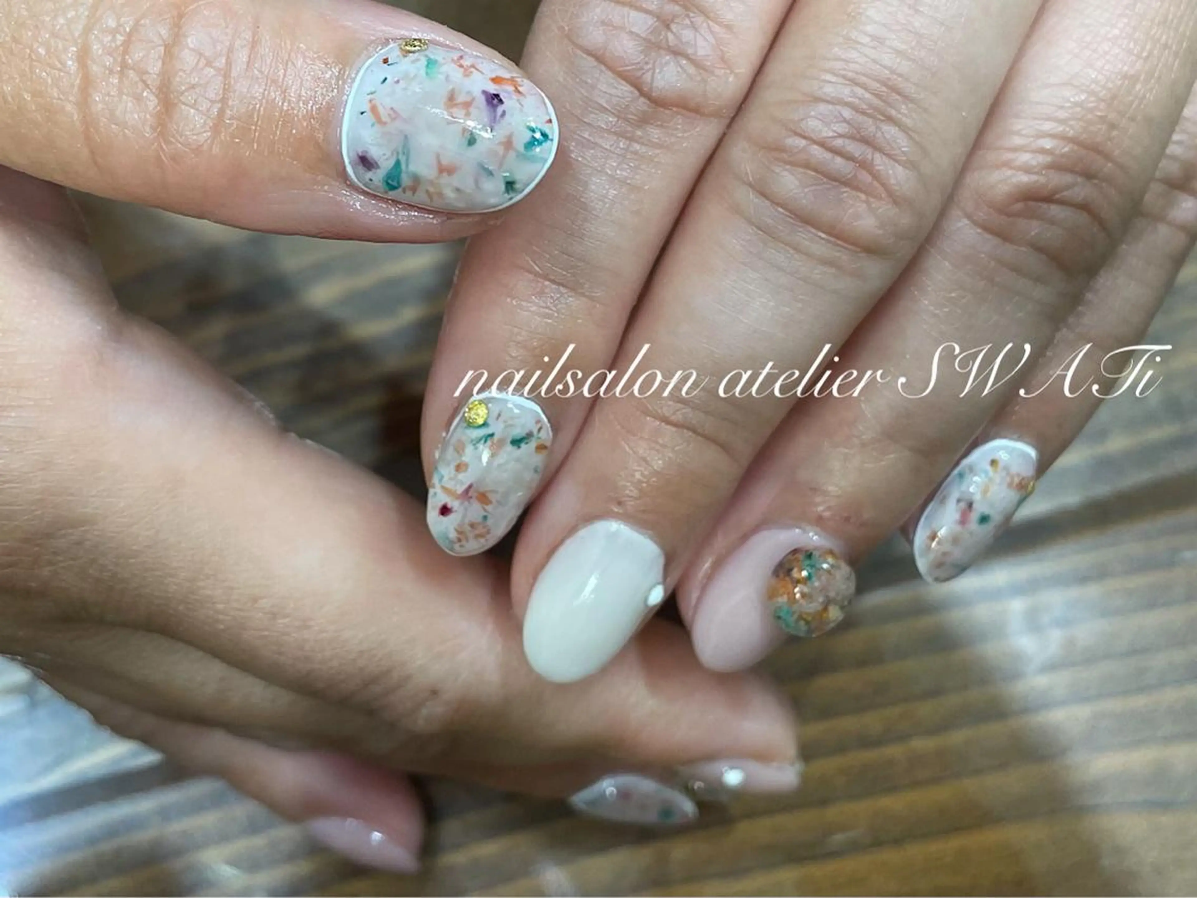 ネイル ヘアーサロン大野所属・nailsalon SWATiのネイルデザイン