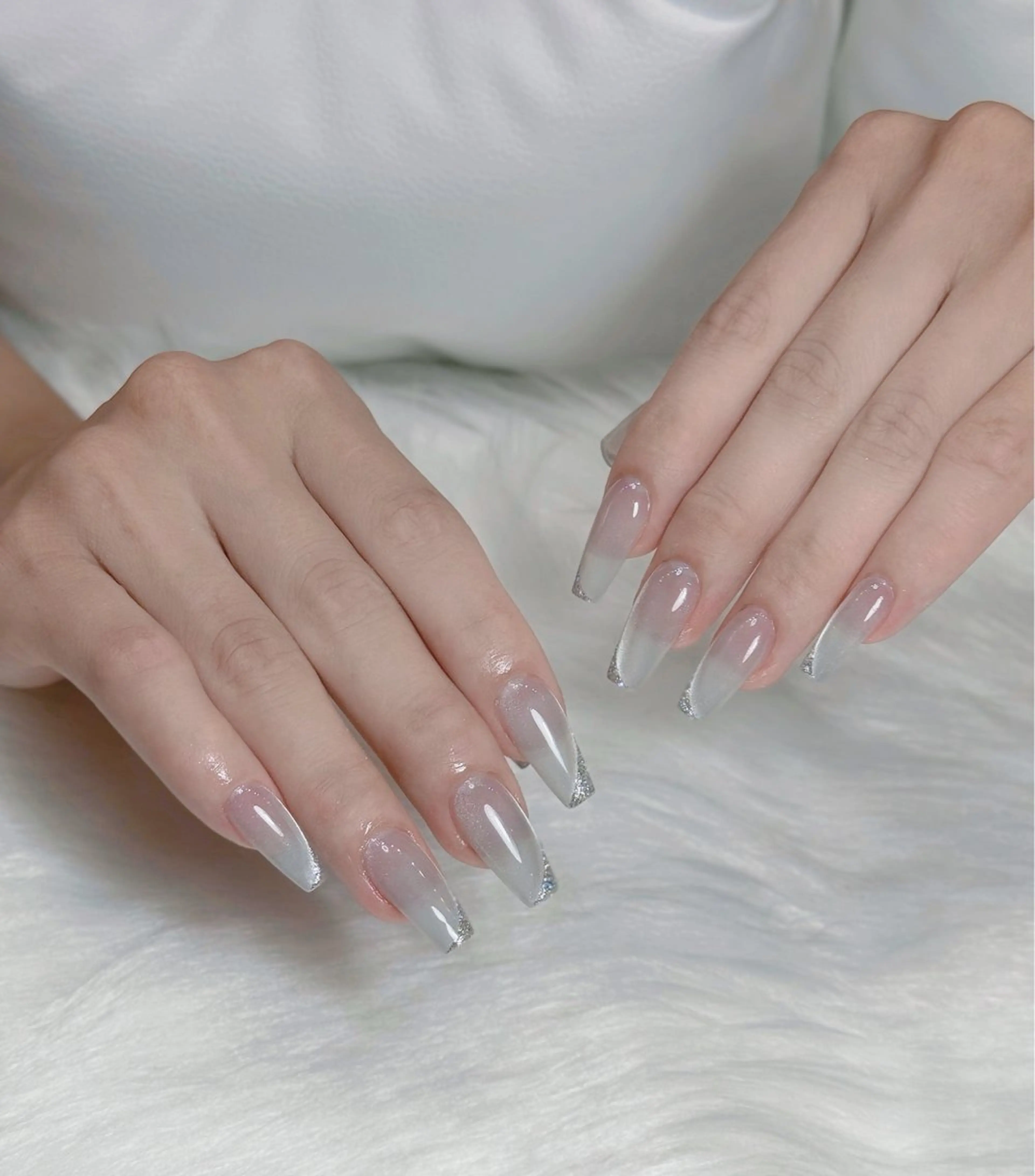 ネイル オーロラネイル チークネイル フットネイル フレンチネイル ジェルネイル ハンドネイル Nichi Nailsのネイルデザイン