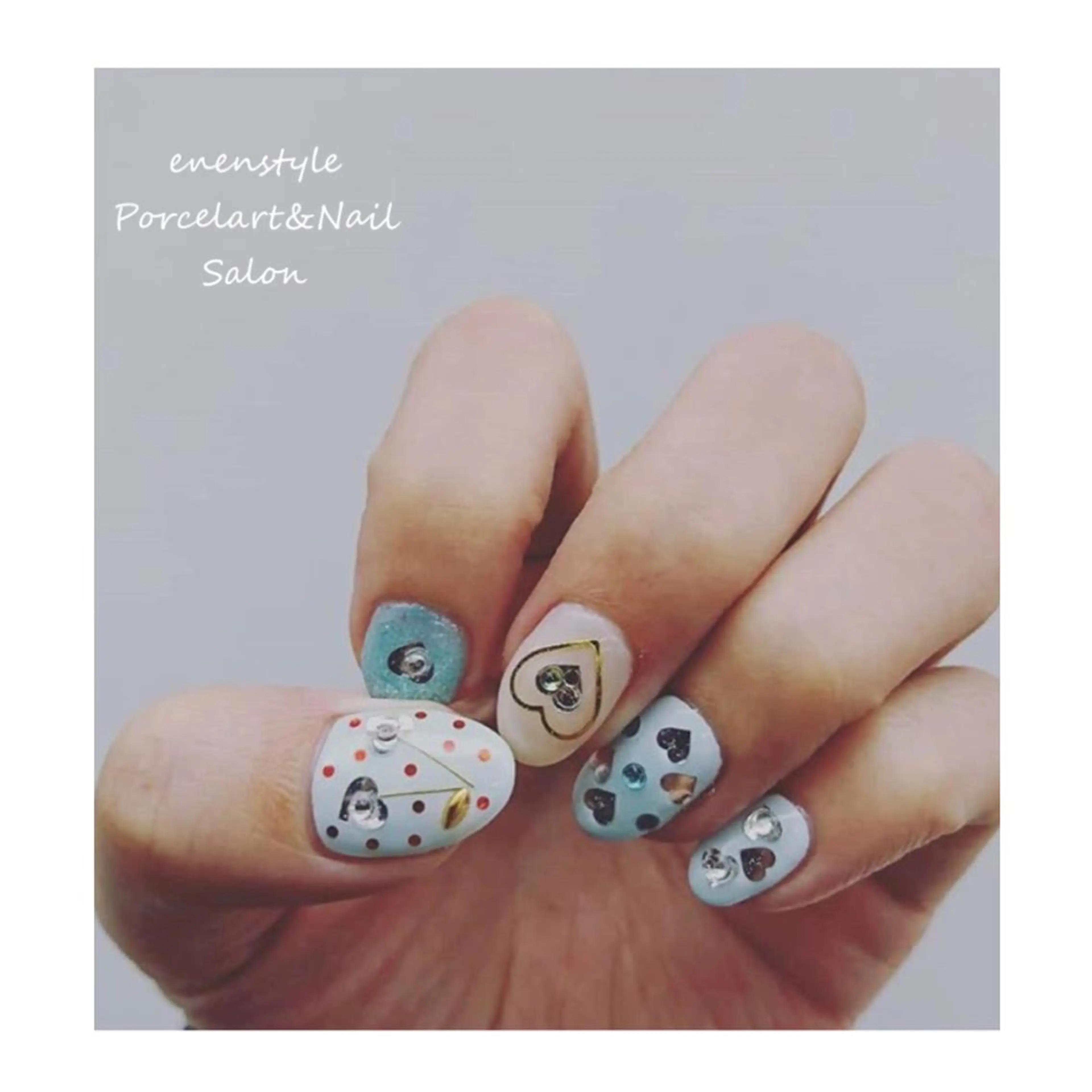 ショート ネイル ジェルネイル ニュアンスネイル オフィスネイル ワンカラーネイル パラジェル ハンドネイル 👑enen style👑のネイルデザイン