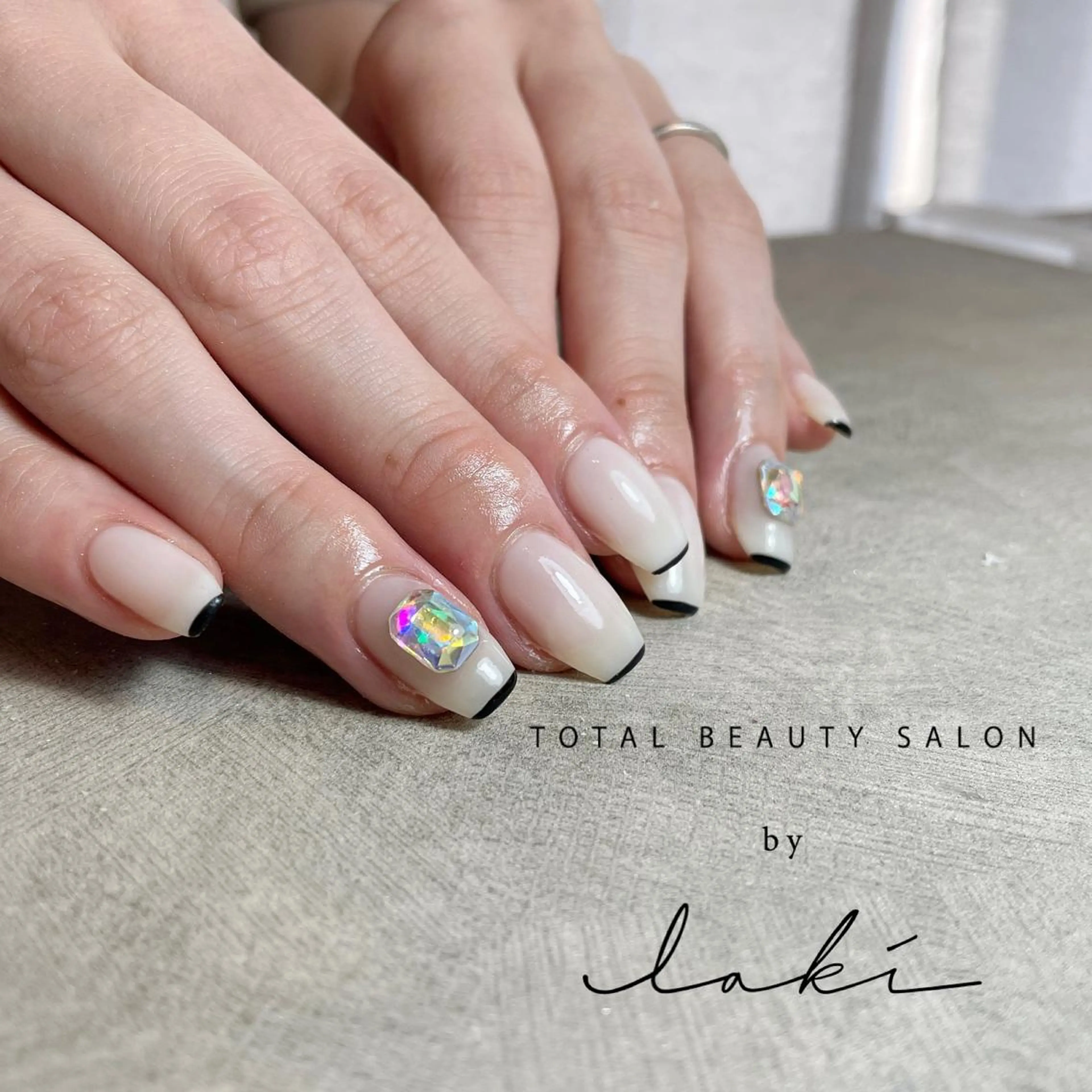 ネイル フレンチネイル スクエアネイル my&_ maimiのネイルデザイン