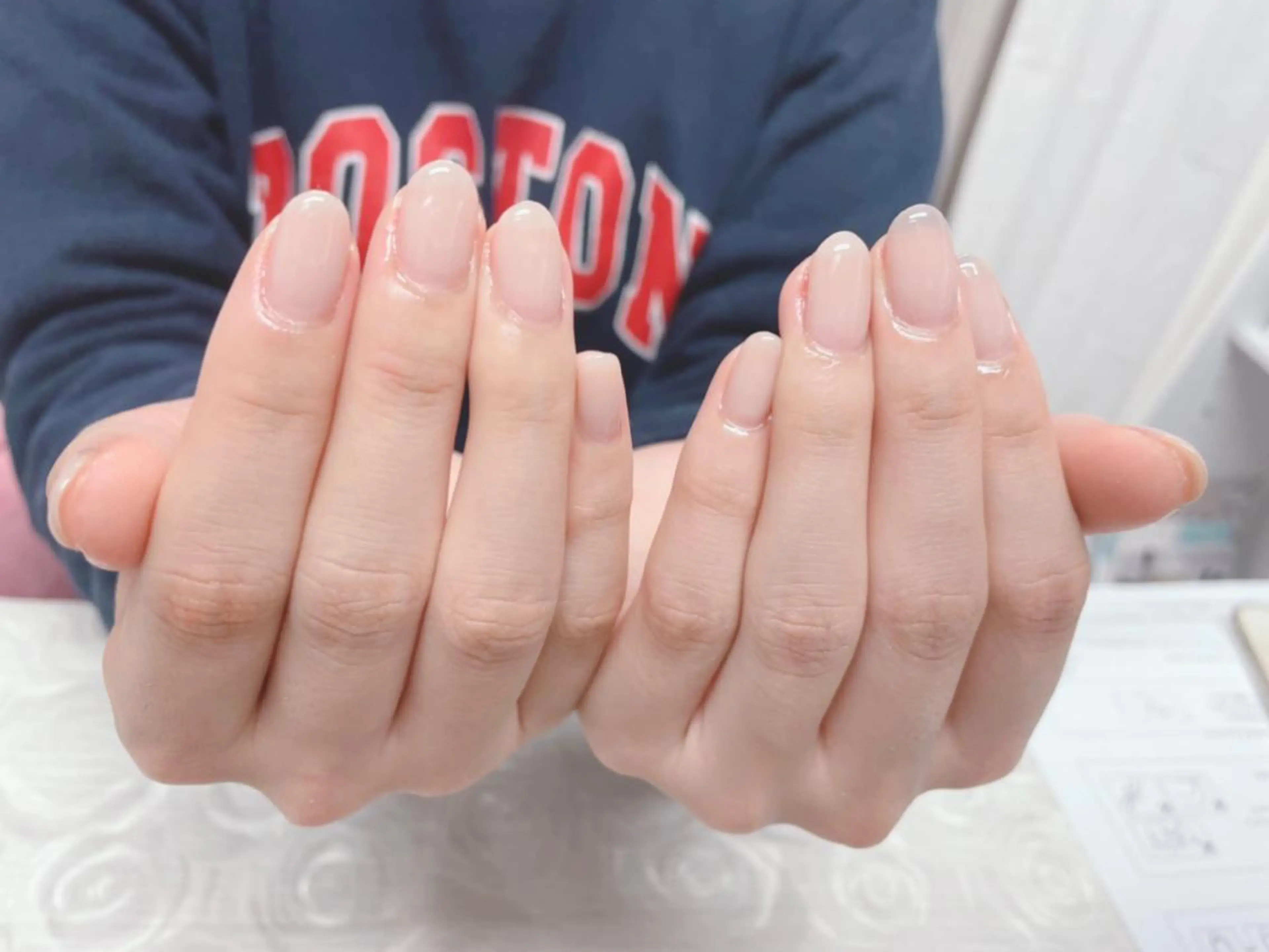 カラー ネイル ベージュカラー オフィスネイル ワンカラーネイル シンプルネイル 芦辺 香奈のネイルデザイン