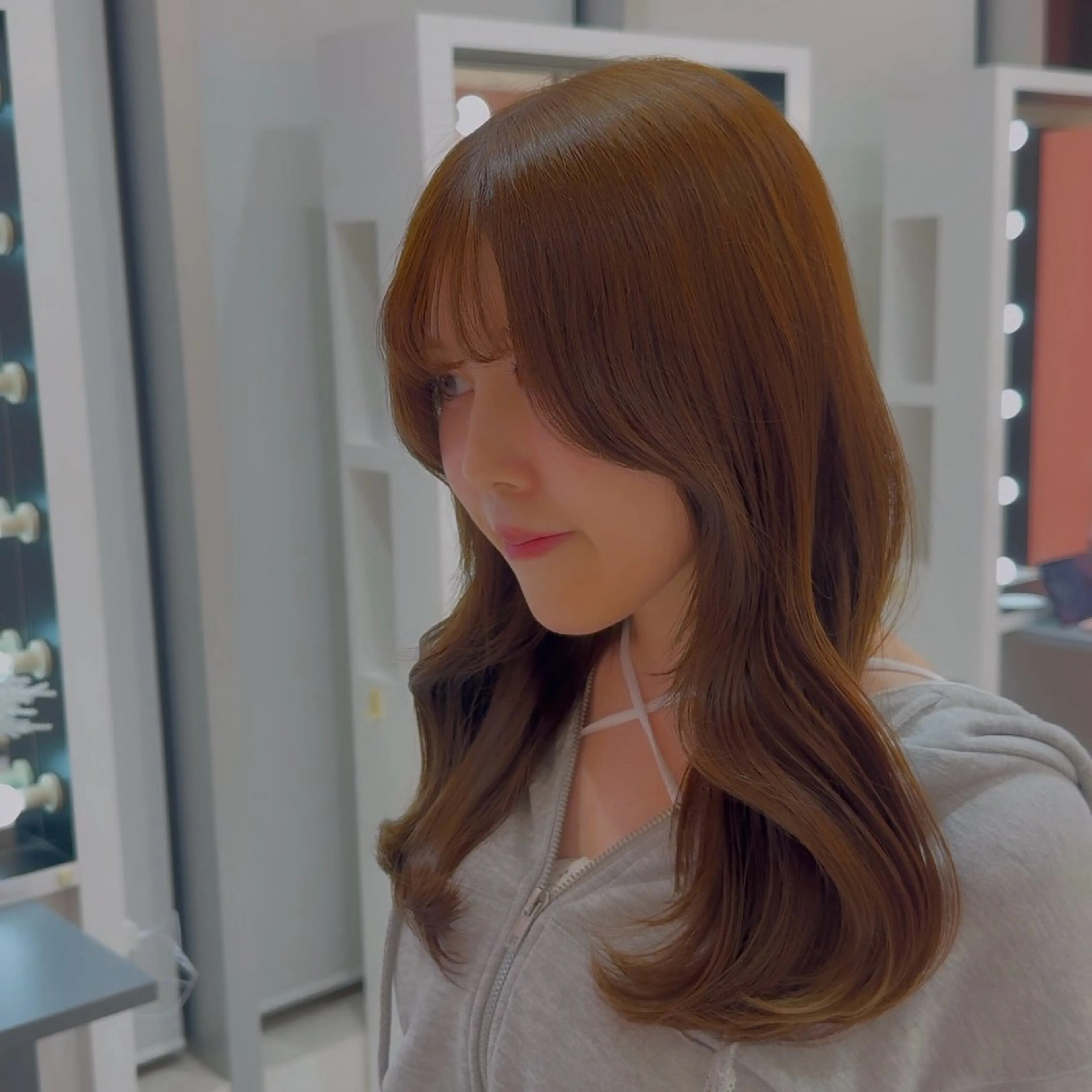 ロング ヘアカラー LUPI by Lee/fuukaのヘアスタイル