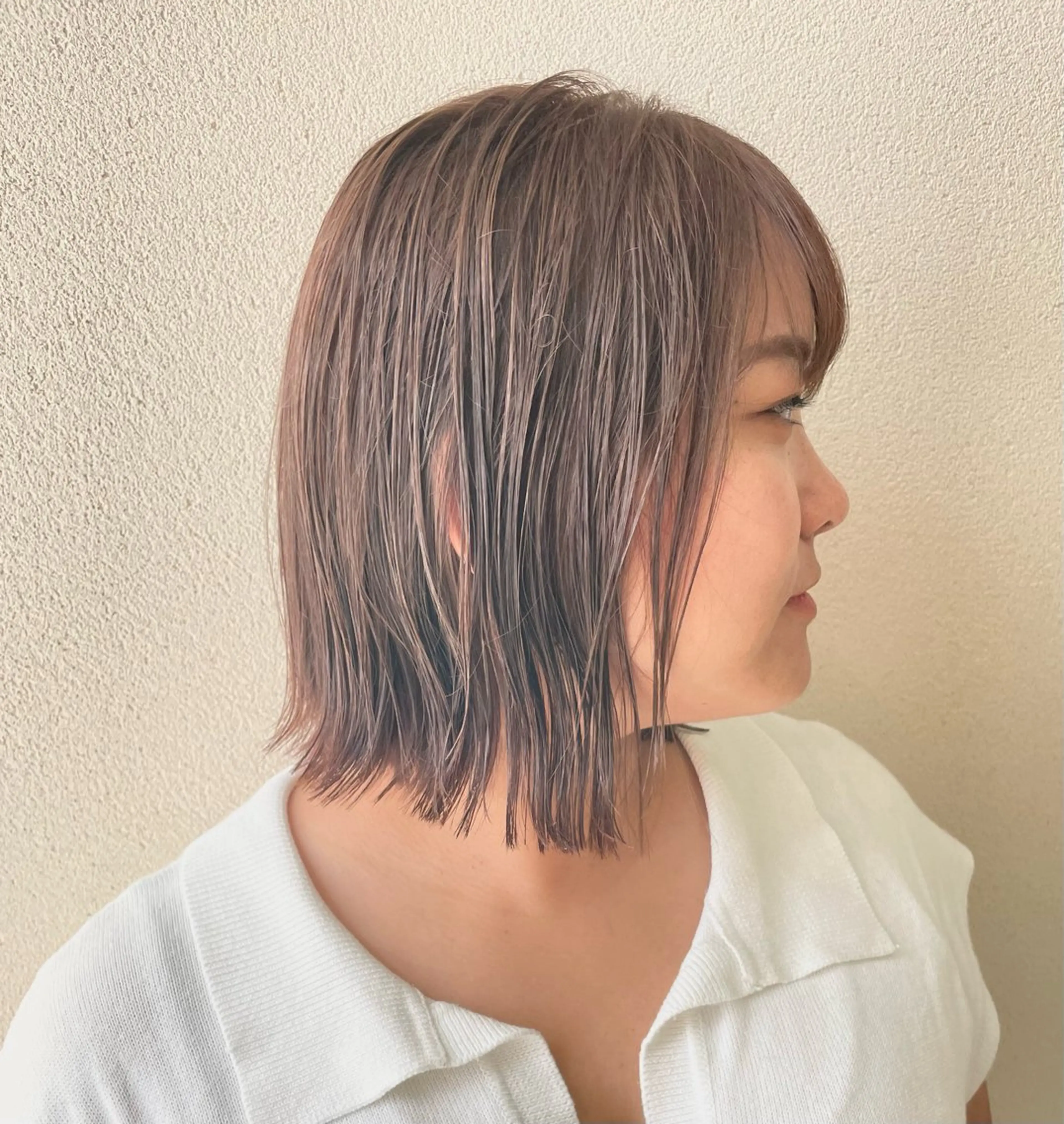 ミディアム カラー ボブレイヤー アッシュ ラベンダーカラー ラベンダーアッシュ ボブ カット ヘアカラー トリートメント 沢田 瞳のヘアスタイル