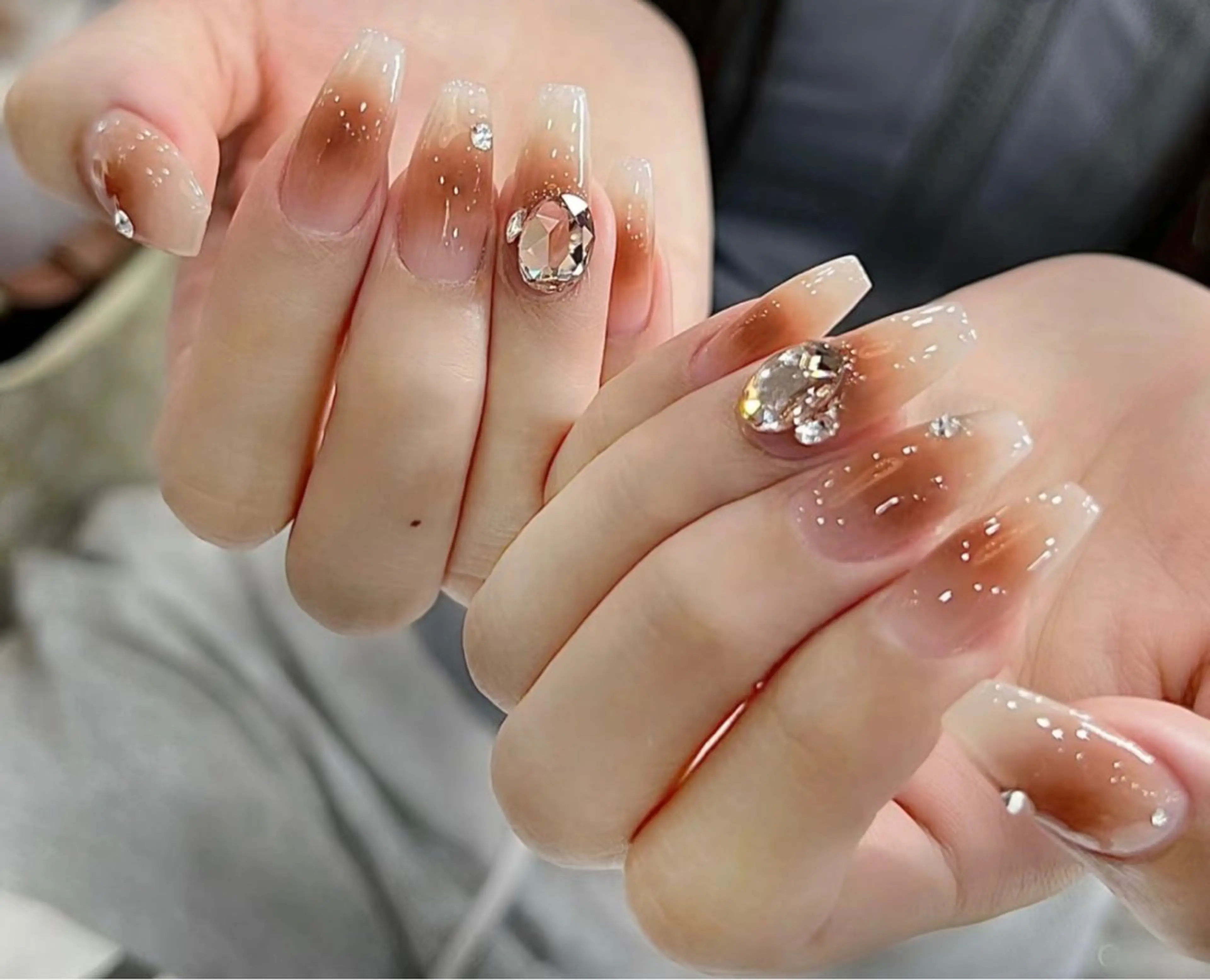 ネイル ハンドネイル ハンドケア 🍑 momo_nailのネイルデザイン