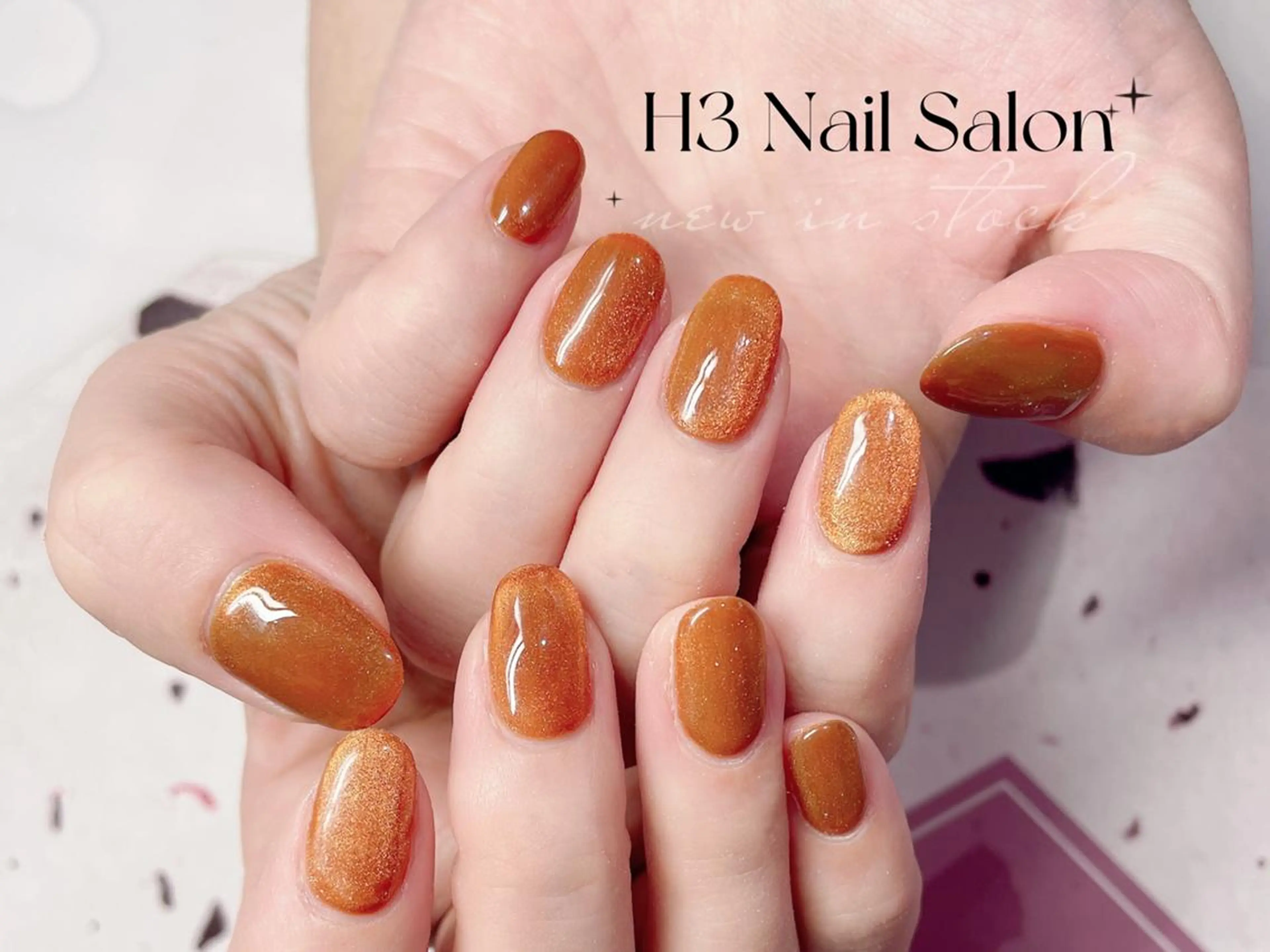 ミディアム Dione Nail みきのネイルデザイン