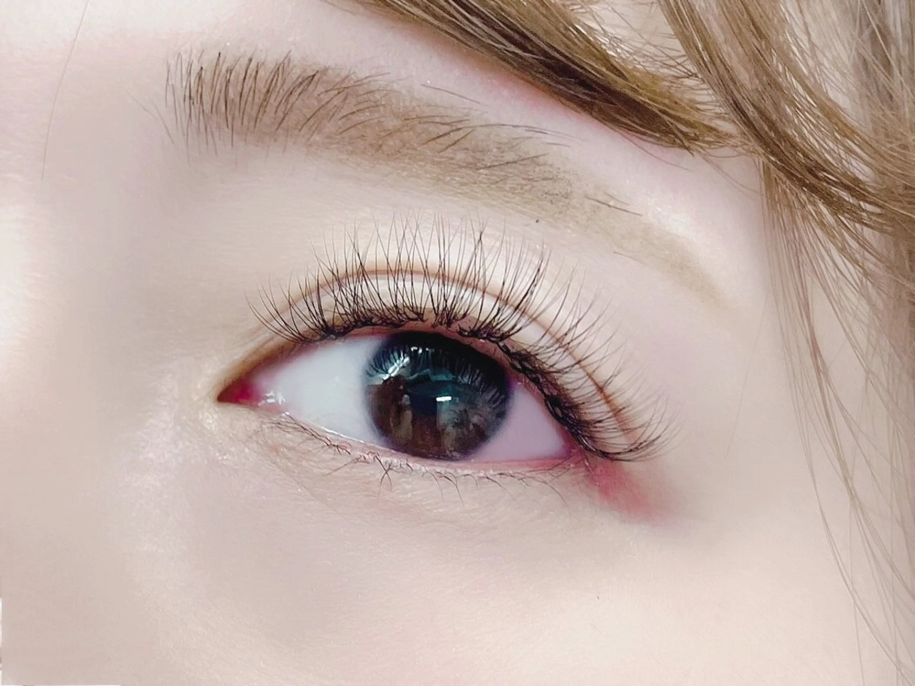 🪽ボリュームラッシュ400本の写真