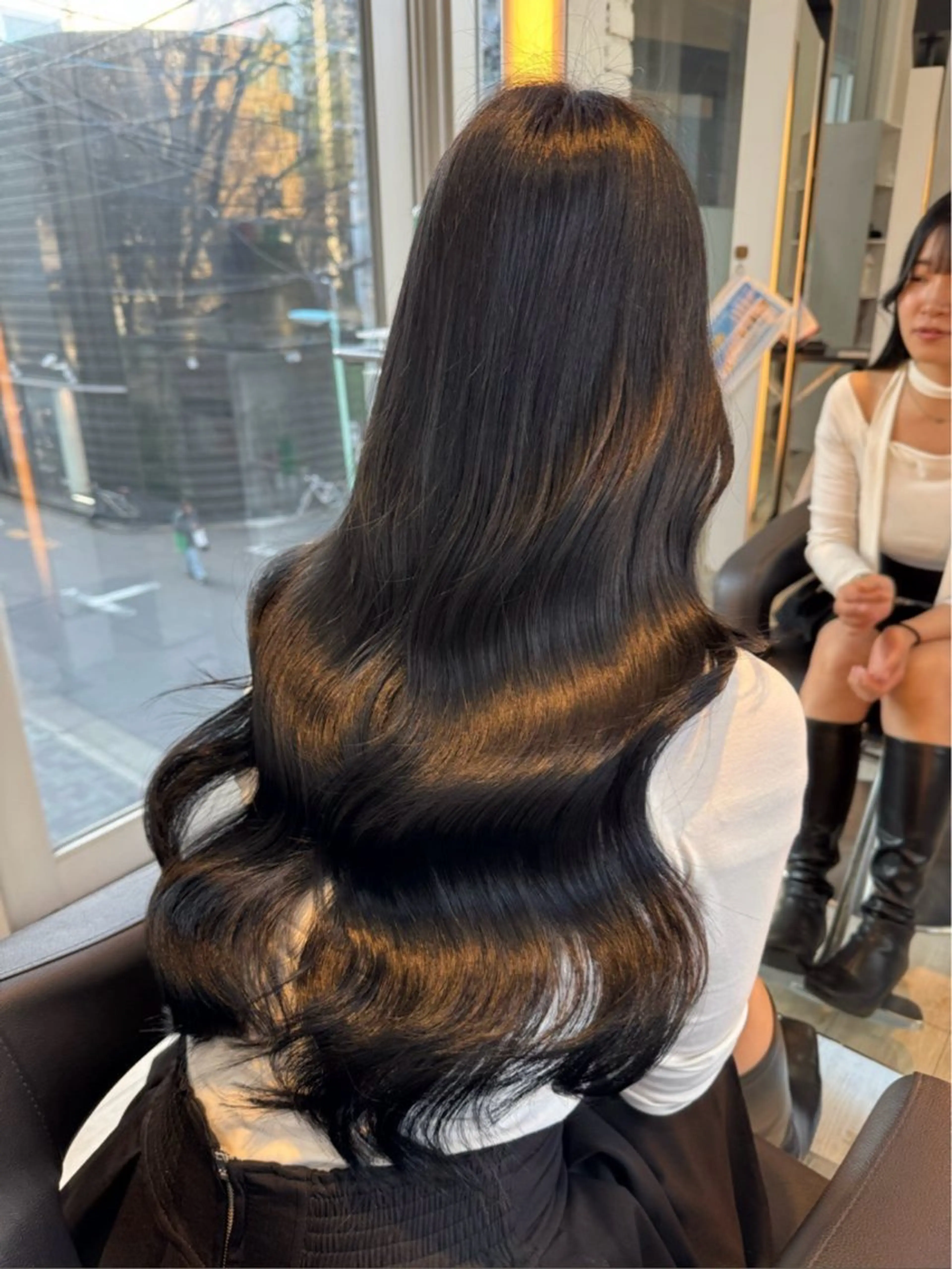 ロング カラー ヘアカラー 長岡 咲百合のヘアスタイル