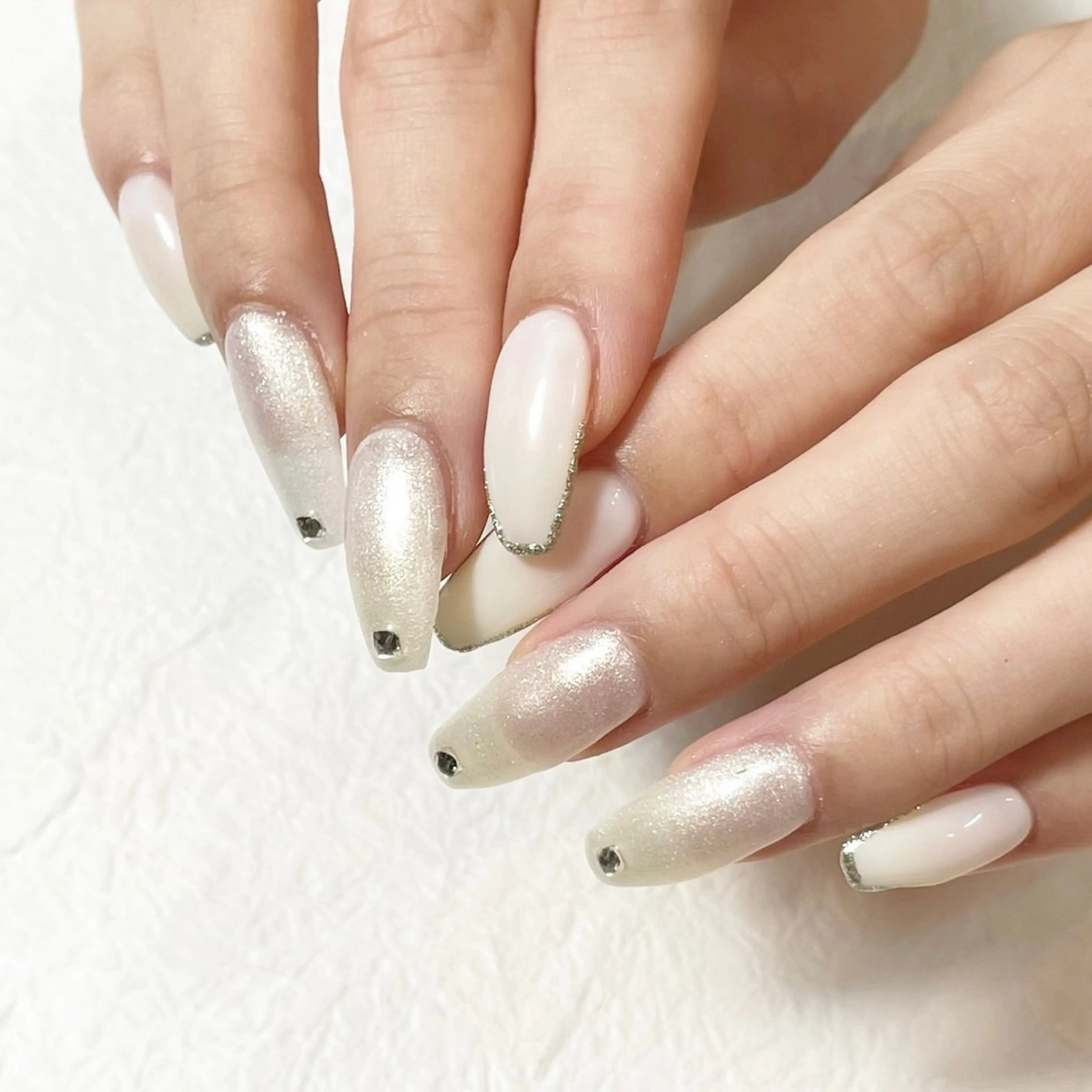 ネイル アートネイル フットネイル ジェルネイル キラキラネイル 韓国ネイル Y nail なんば堀江店のネイルデザイン