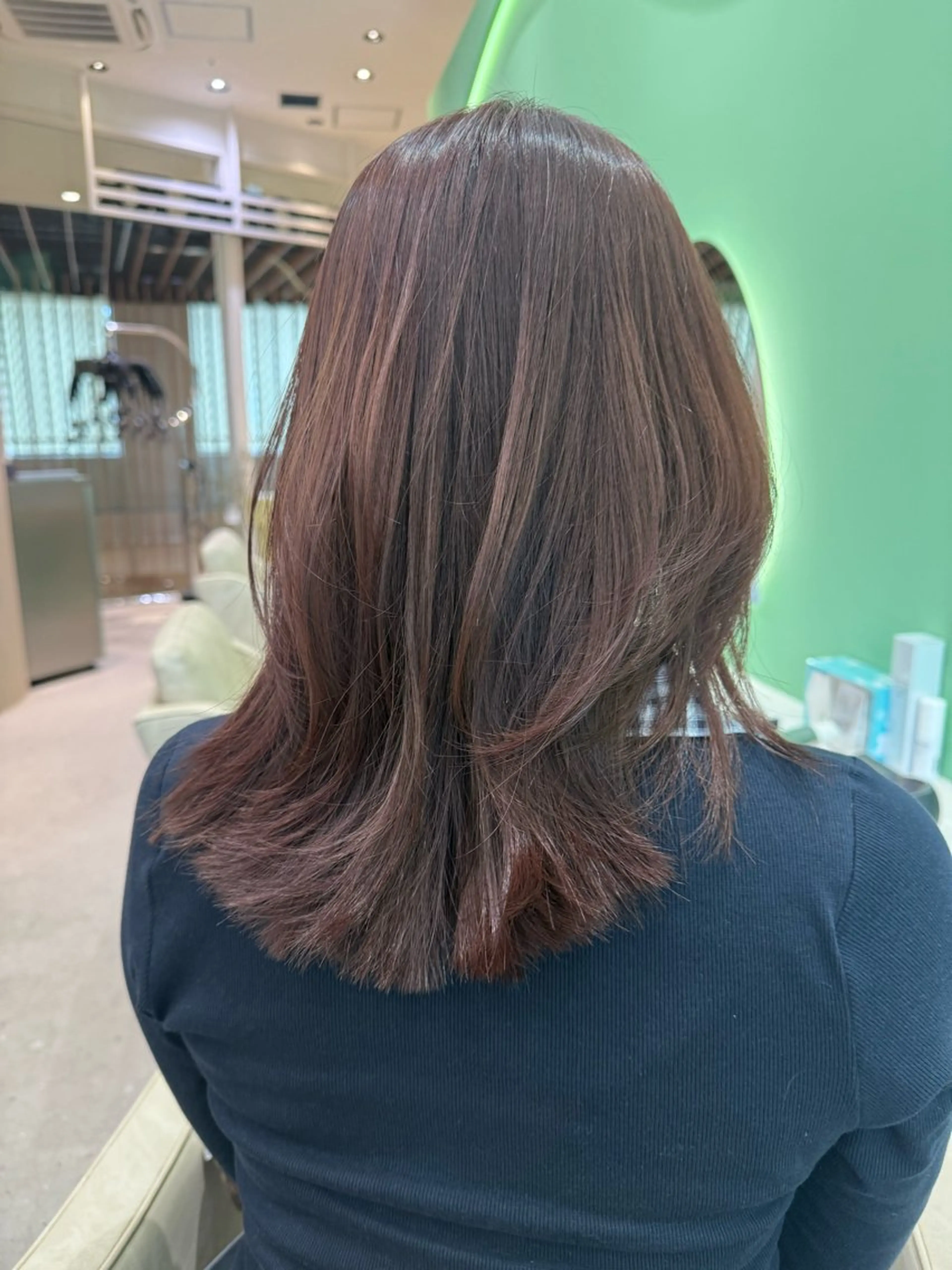 ミディアム カット ヘアカラー トリートメント 髪質改善/透明感 カラー/松尾美南海のヘアスタイル