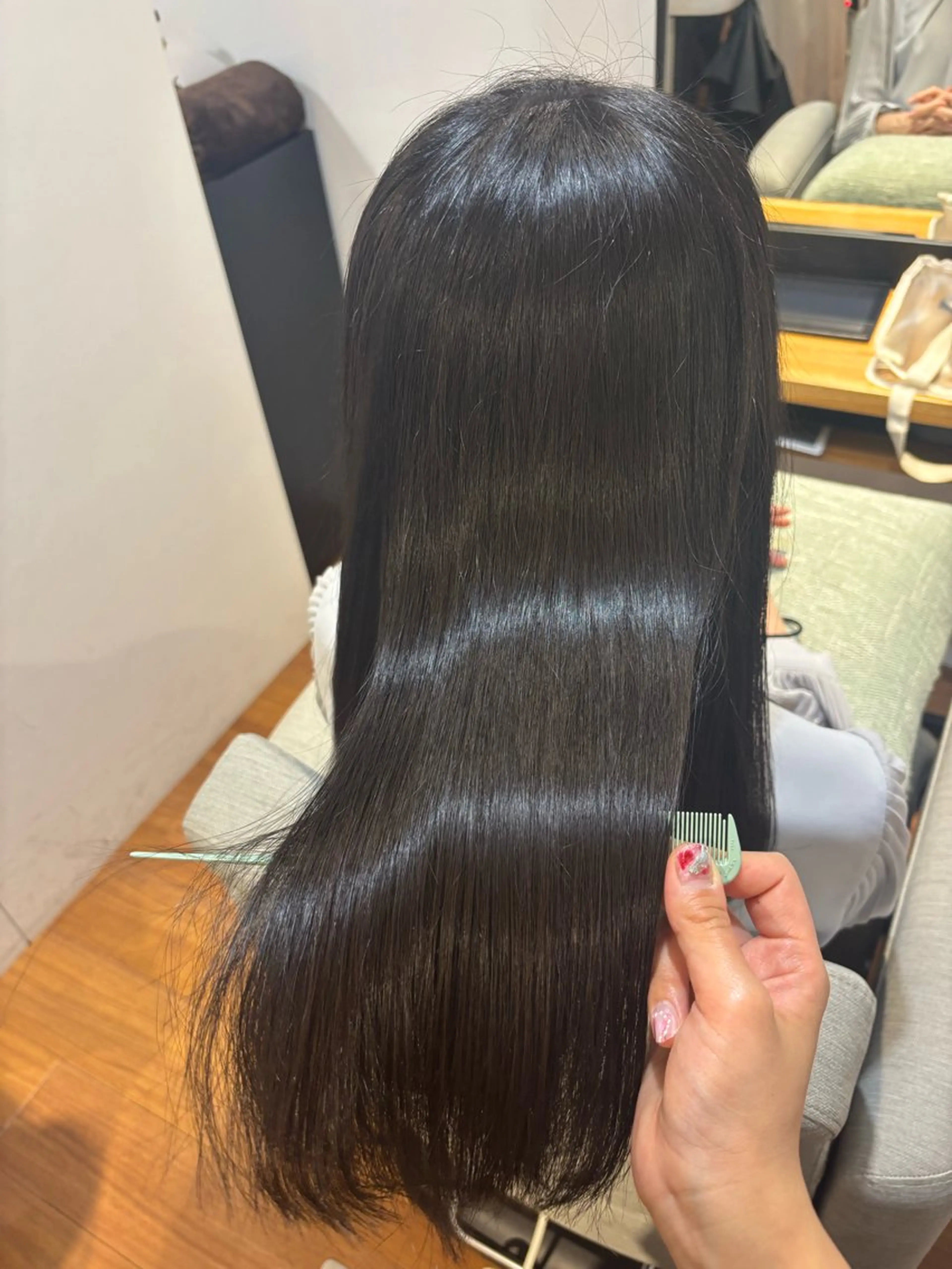 《髪質改善🫧》ANEWを体験・髪質改善TR＋premium縮毛矯正＋カットの写真