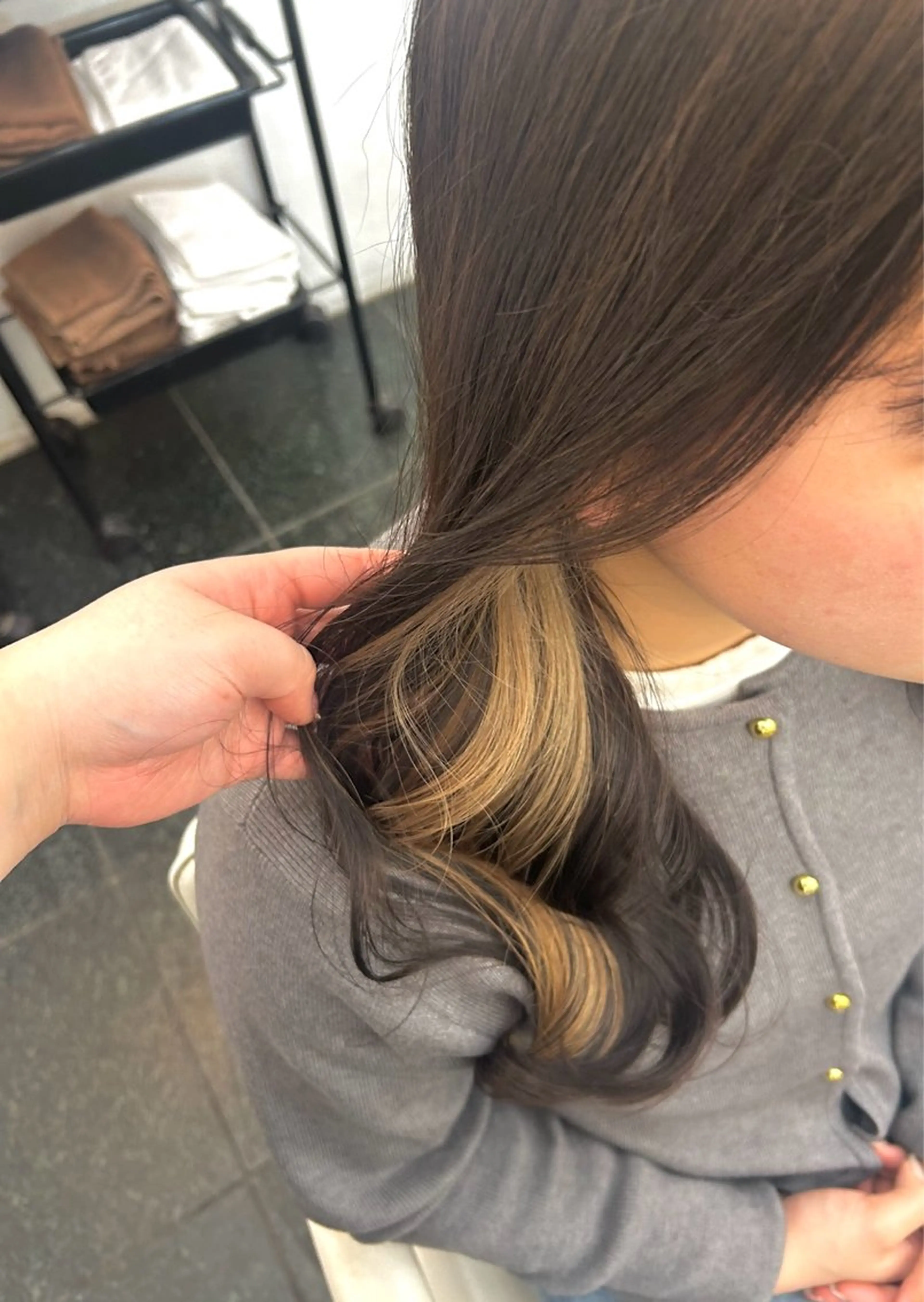 ロング カラー イヤリングカラー ヘアカラー ガーリー×韓国🎀 ⟡.·天野結良⟡.·のヘアスタイル