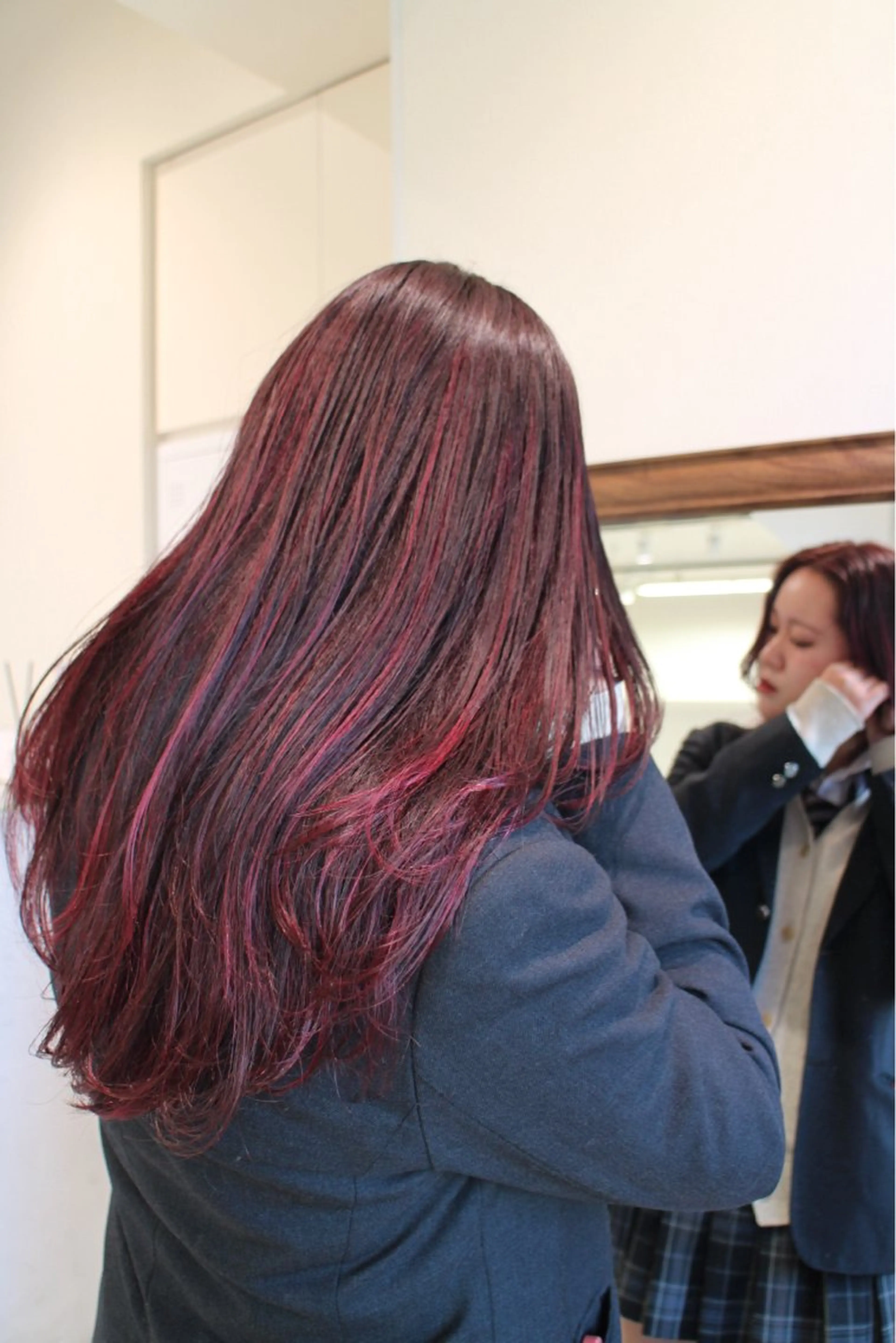 ロング カーリーパーマ/ 透明ｶﾗｰ/MIKUのヘアスタイル