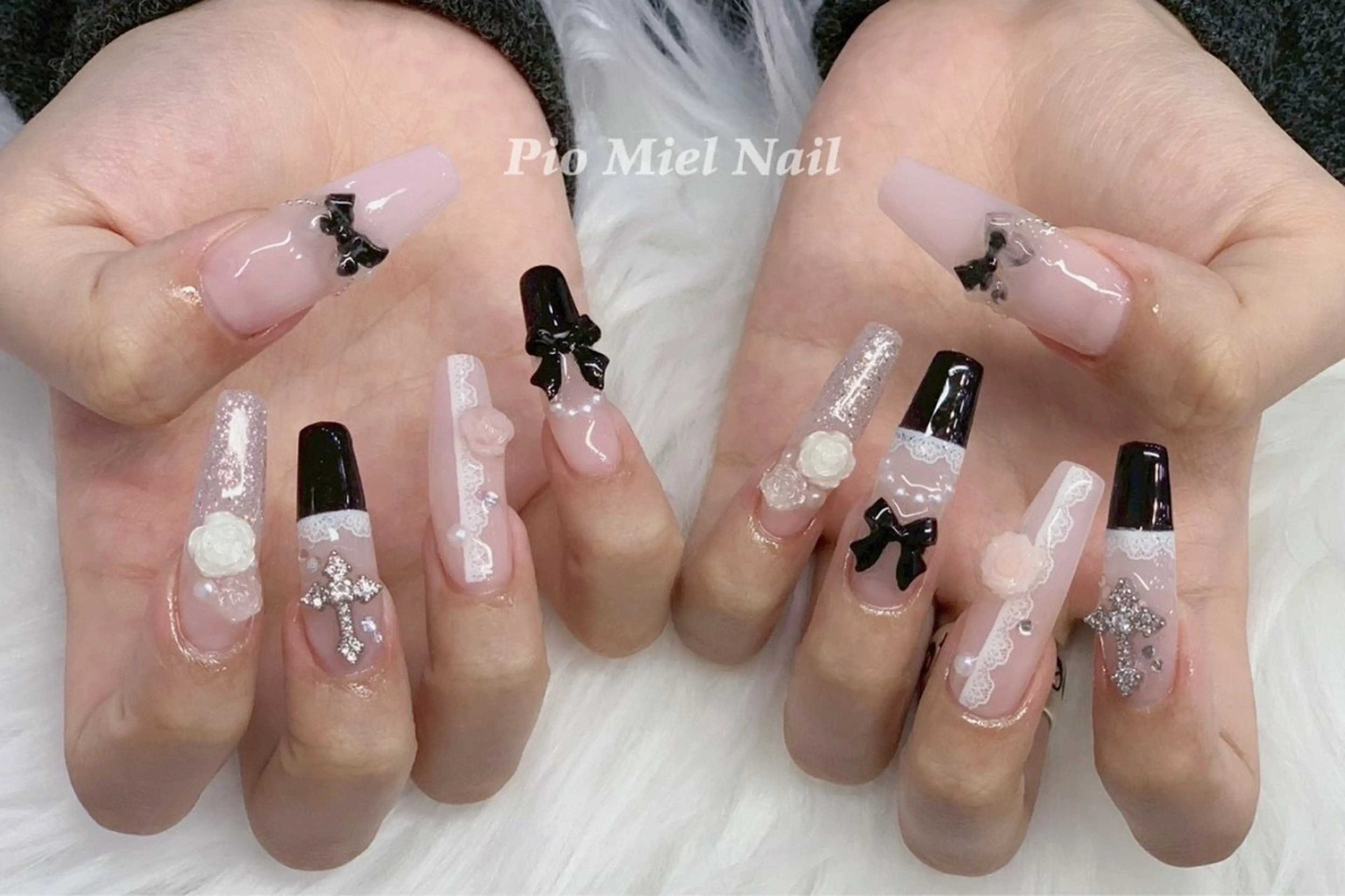 ネイル フレンチネイル 韓国ネイル マグネットネイル ニュアンスネイル ワンカラーネイル Pio Mielのネイルデザイン