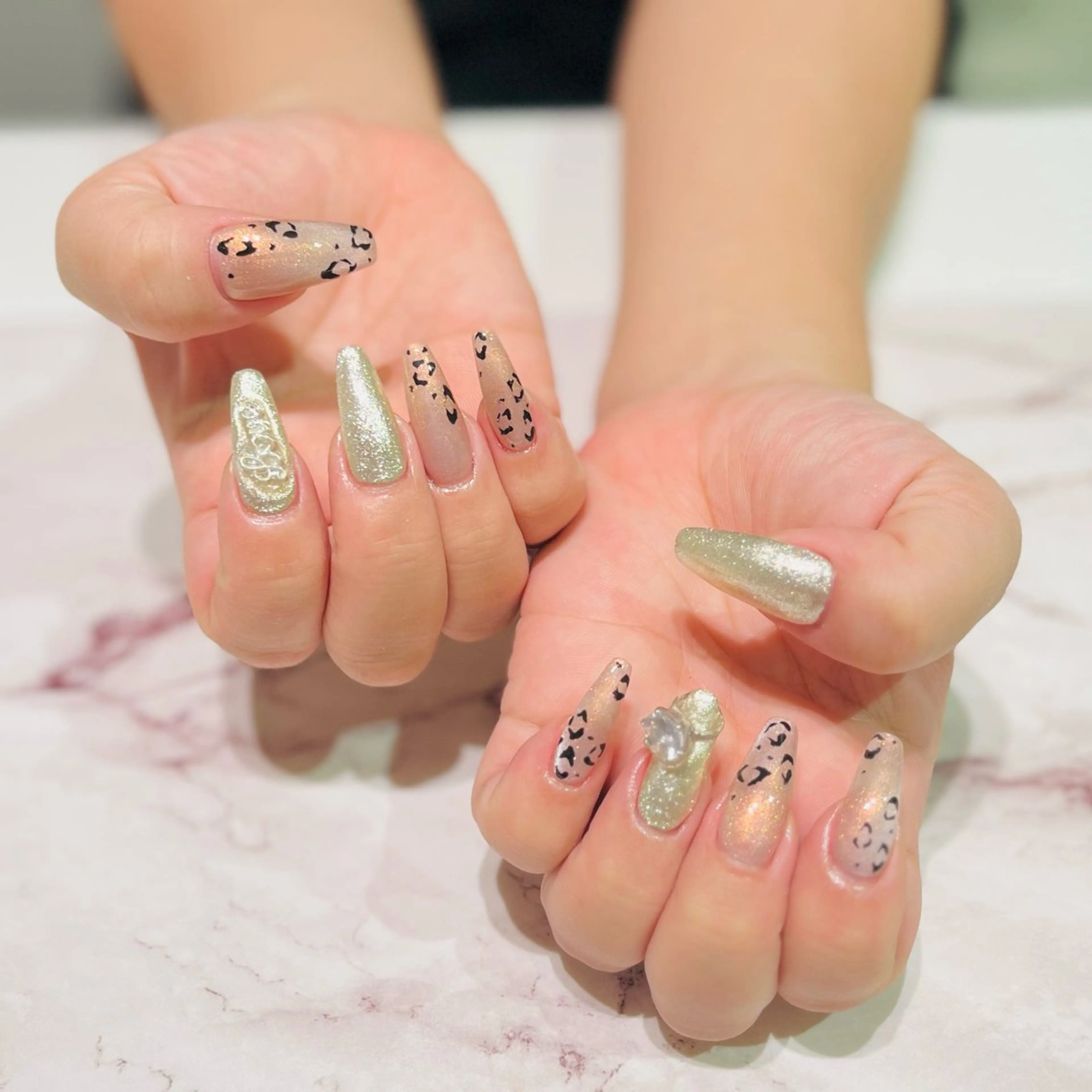 ネイル ハンドネイル Hair removal & Beauty salon Produce by Lucia所属・nail salon Luciaのネイルデザイン