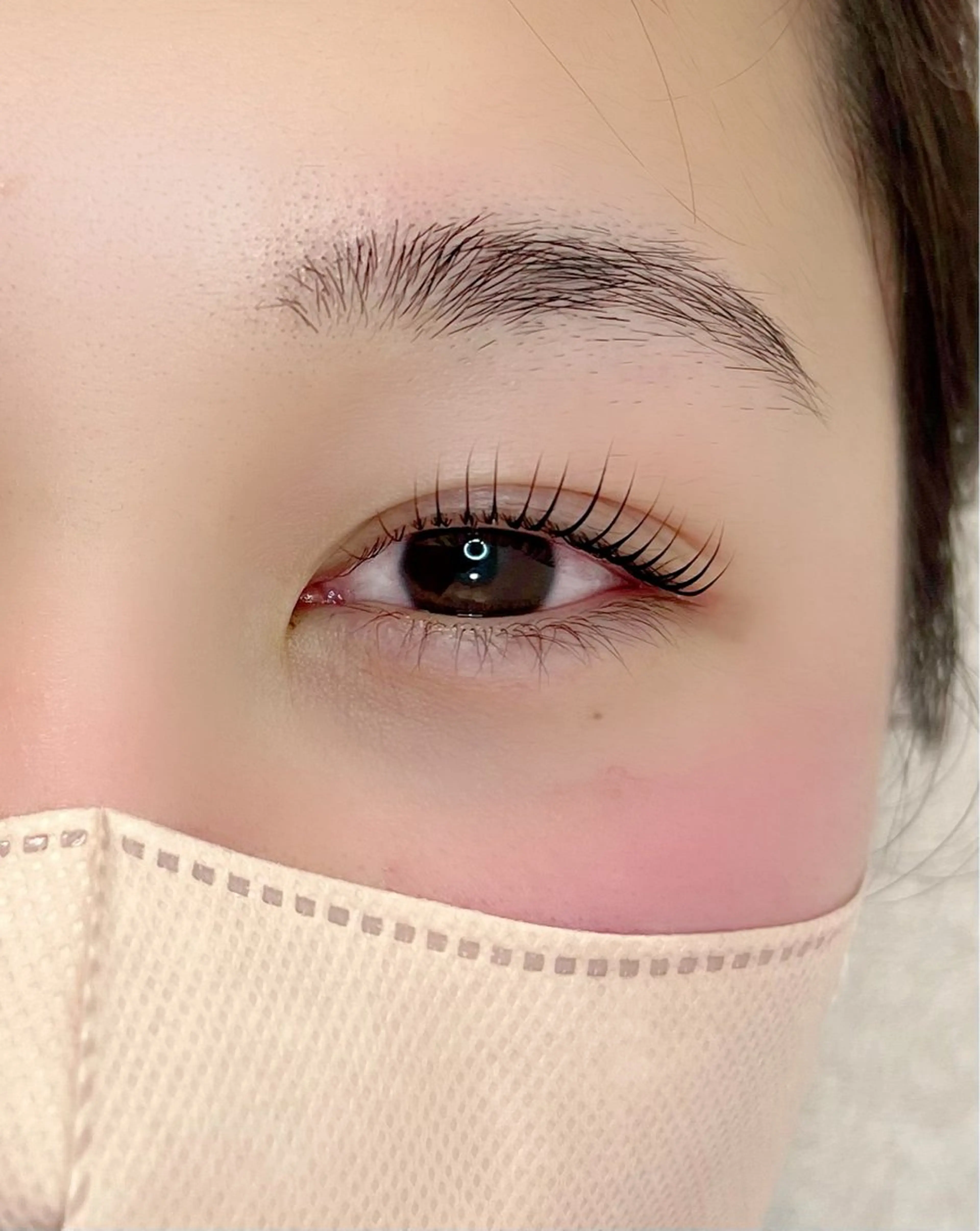 マツエク・マツパ バインドロック 韓国風マツエク ナチュラル パリジェンヌラッシュリフト ワンホンマツエク 村岡 芽衣のヘアスタイル