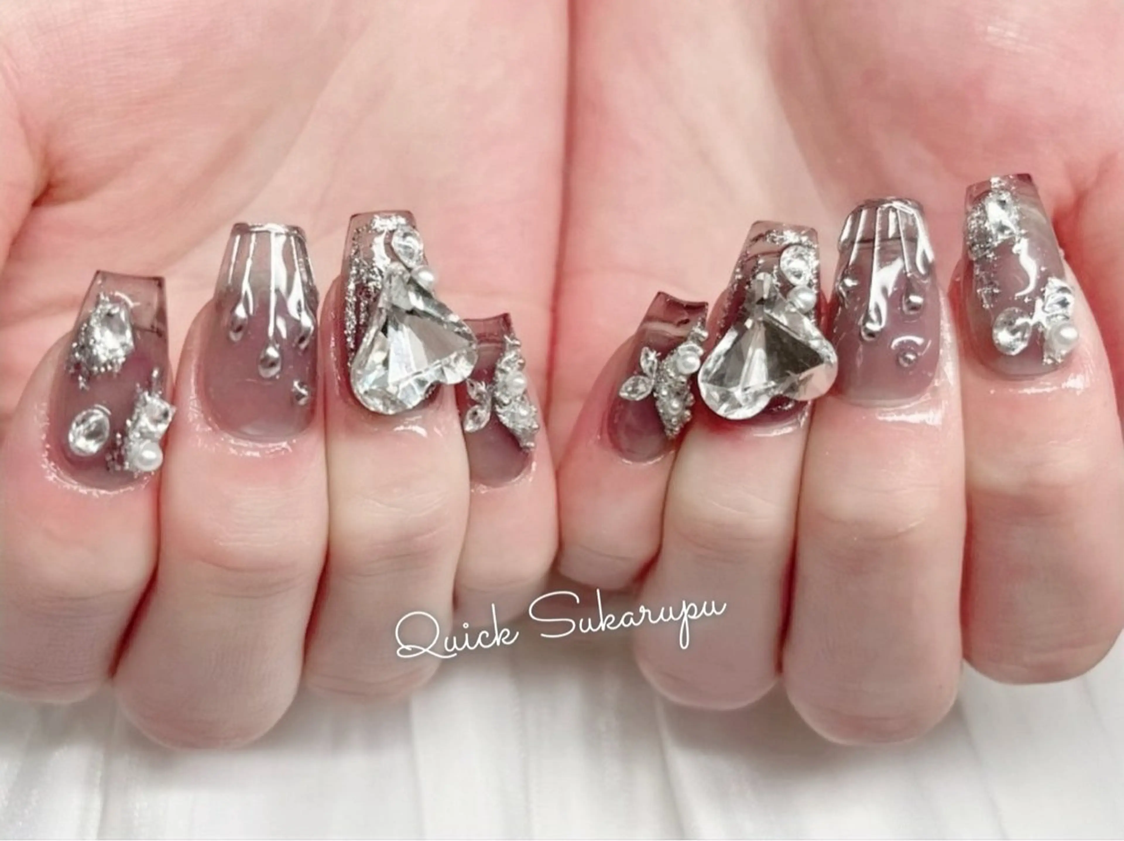 ネイル ハンドネイル ハンドケア Quick Sukarupu新宿のネイルデザイン
