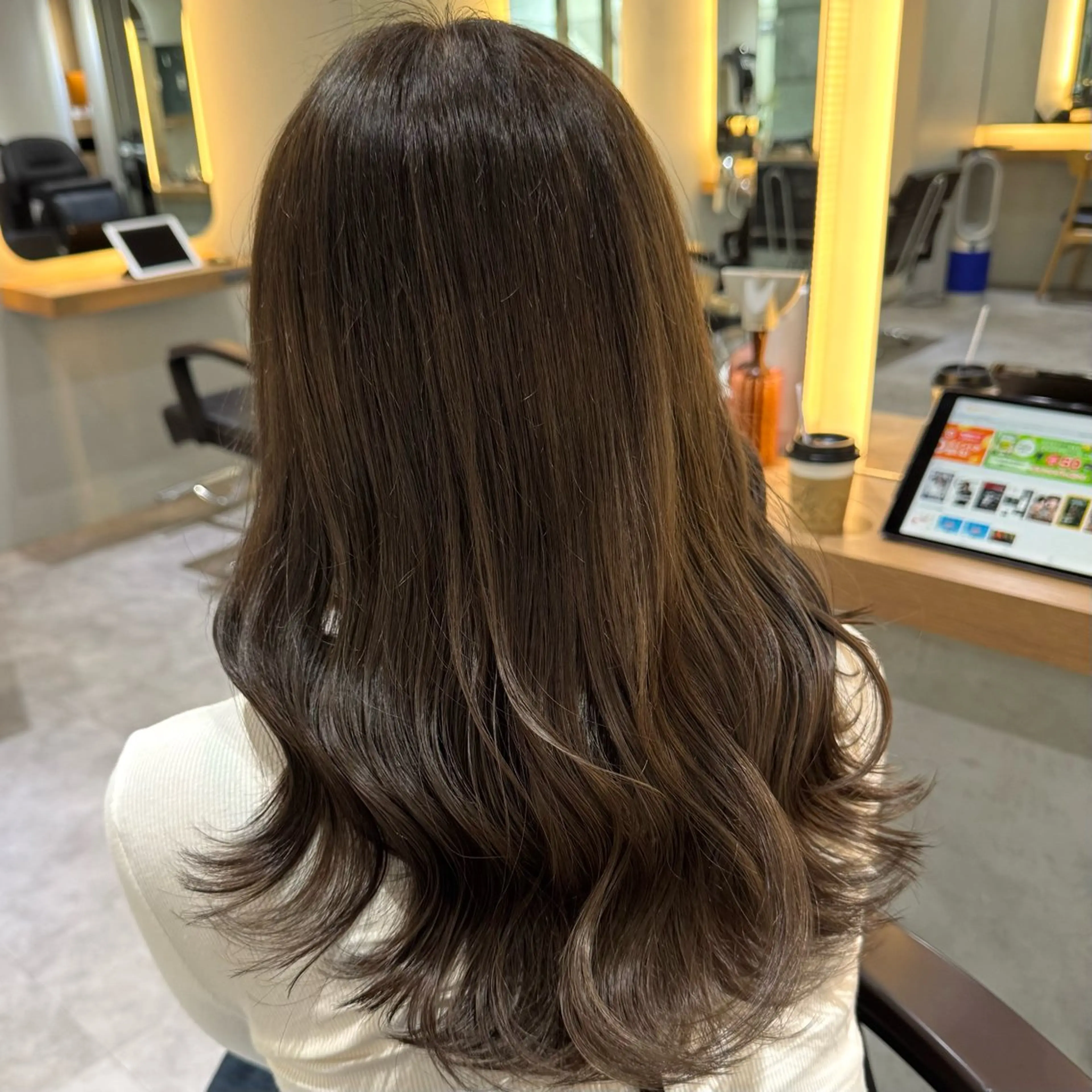 ロング カラー ヘアアレンジ ヘアカラー ブリーチなしカラー /新百合ヶ丘/安形翔のヘアスタイル