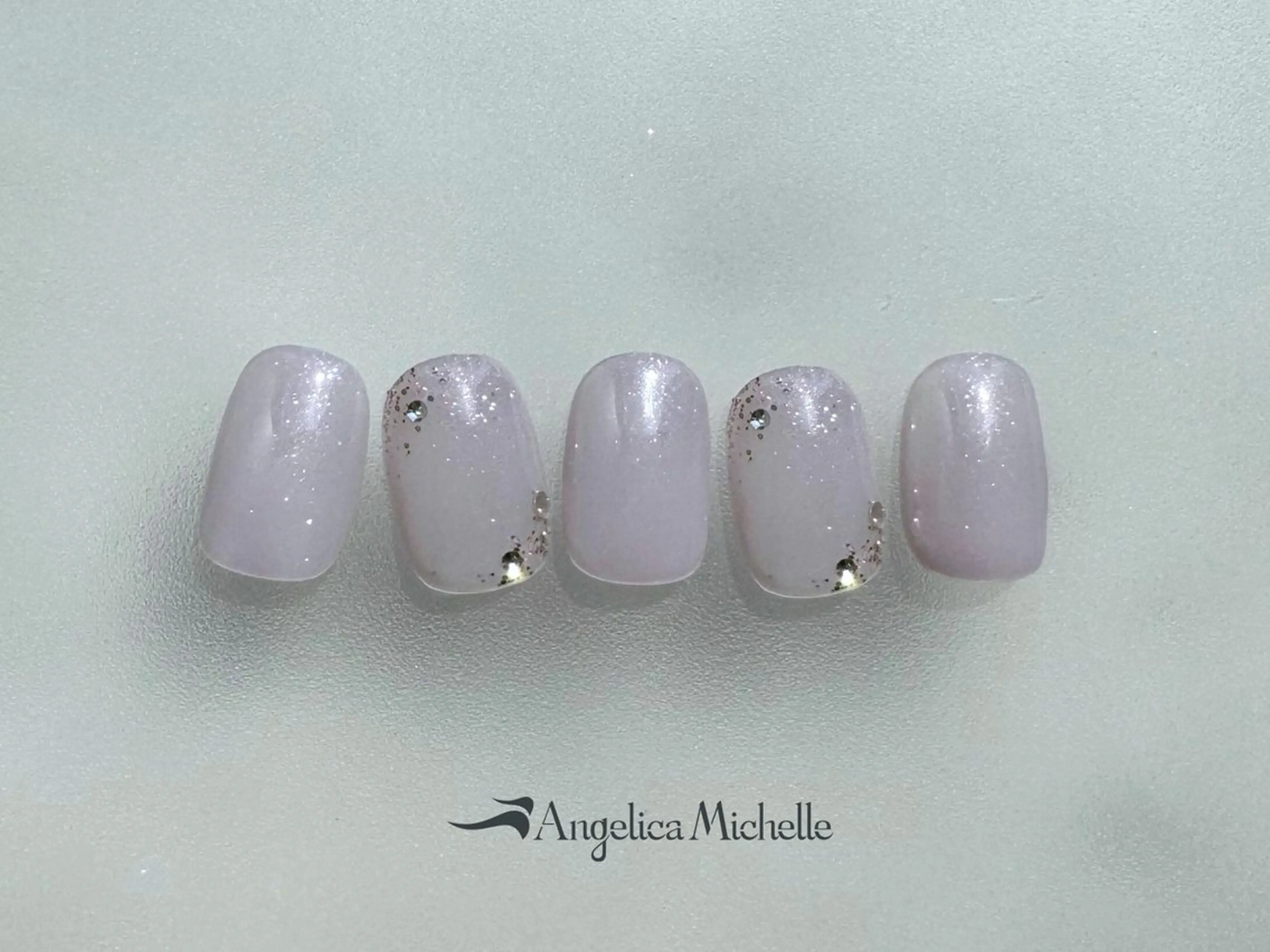 ネイル Koyano 🫧のネイルデザイン