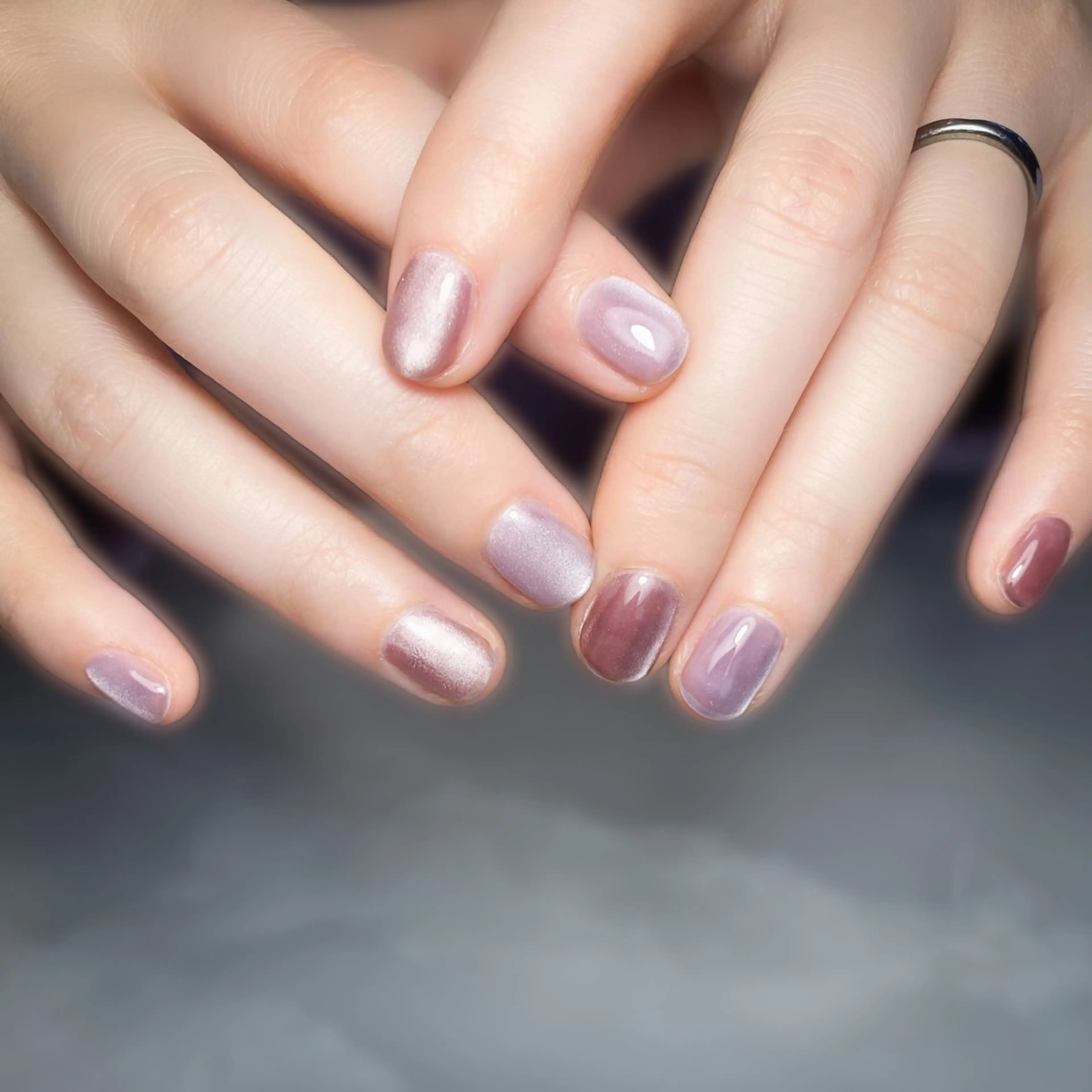 ネイル マグネットネイル ワンカラーネイル ハンドネイル &.nail/ ニュアンス/持込み可のネイルデザイン