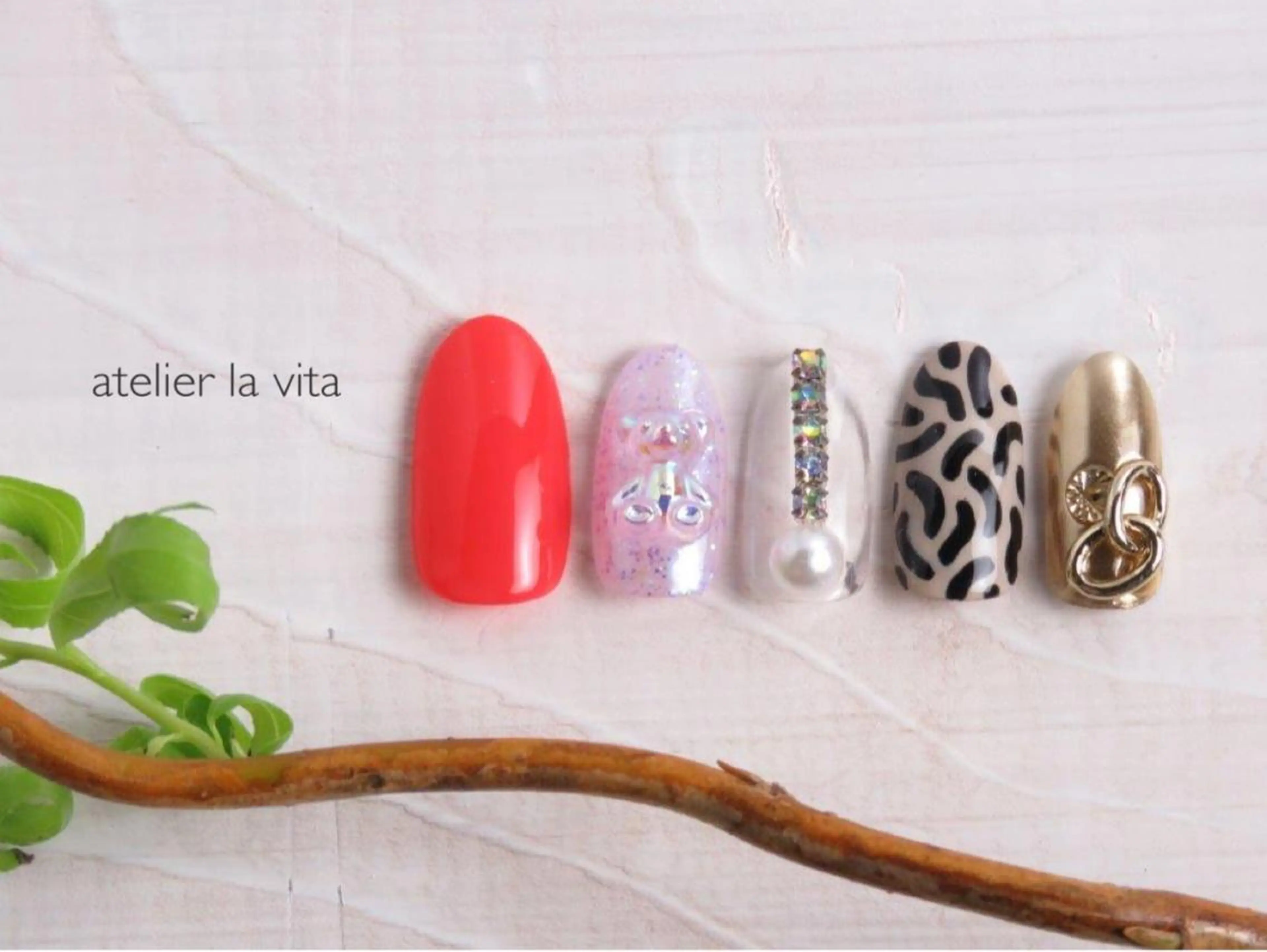 ネイル ハンドネイル lavita. mimuraのネイルデザイン