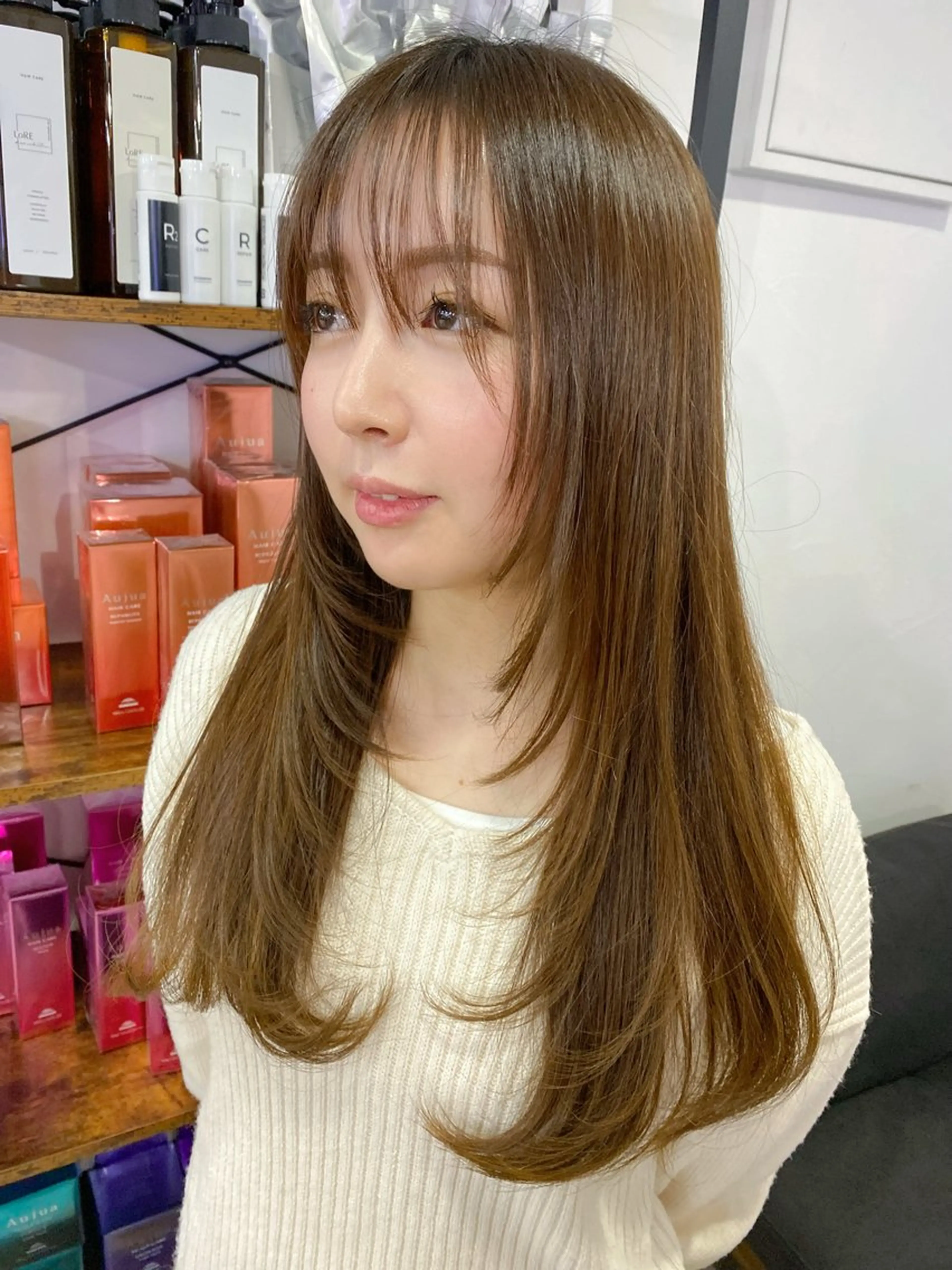 ロング 顔周りカット ハイレイヤー レイヤーカット ナチュラルヘア /透明感/長井遥陽のヘアスタイル