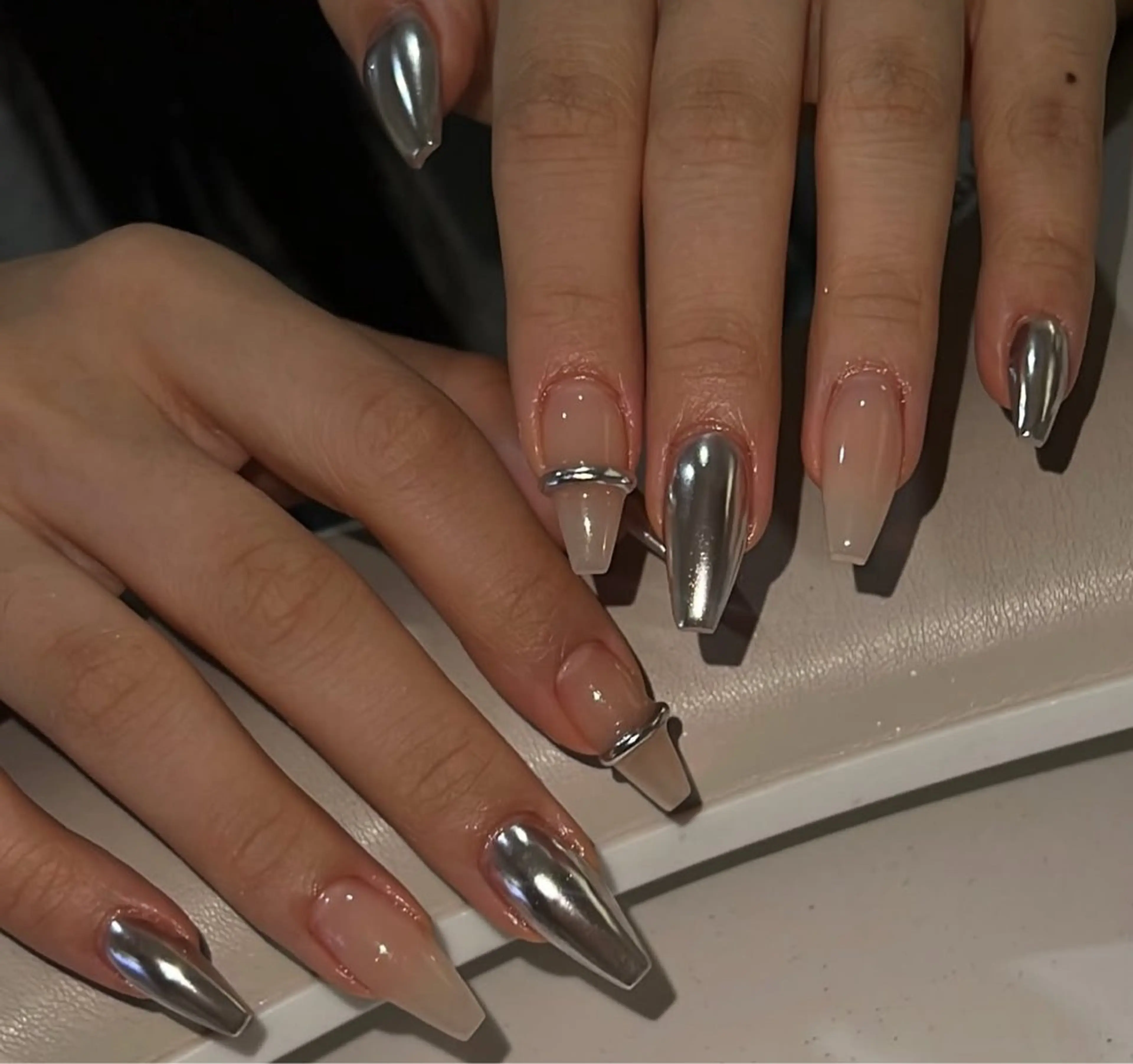 ネイル チークネイル フレンチネイル グラデーション 韓国ネイル マグネットネイル ハンドネイル Hana Nailのネイルデザイン