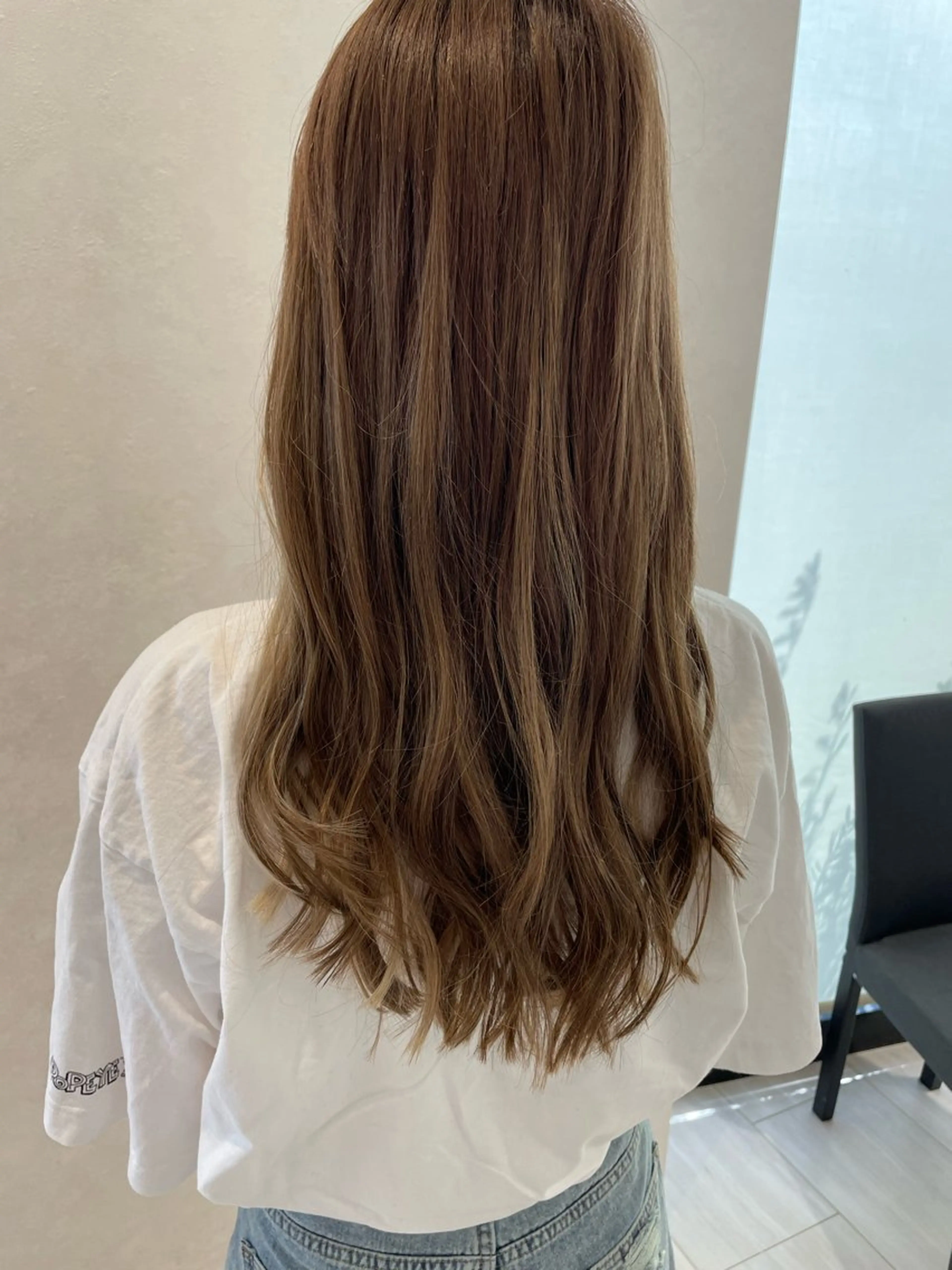 ロング カット ヘアカラー 西川 夕奈のヘアスタイル