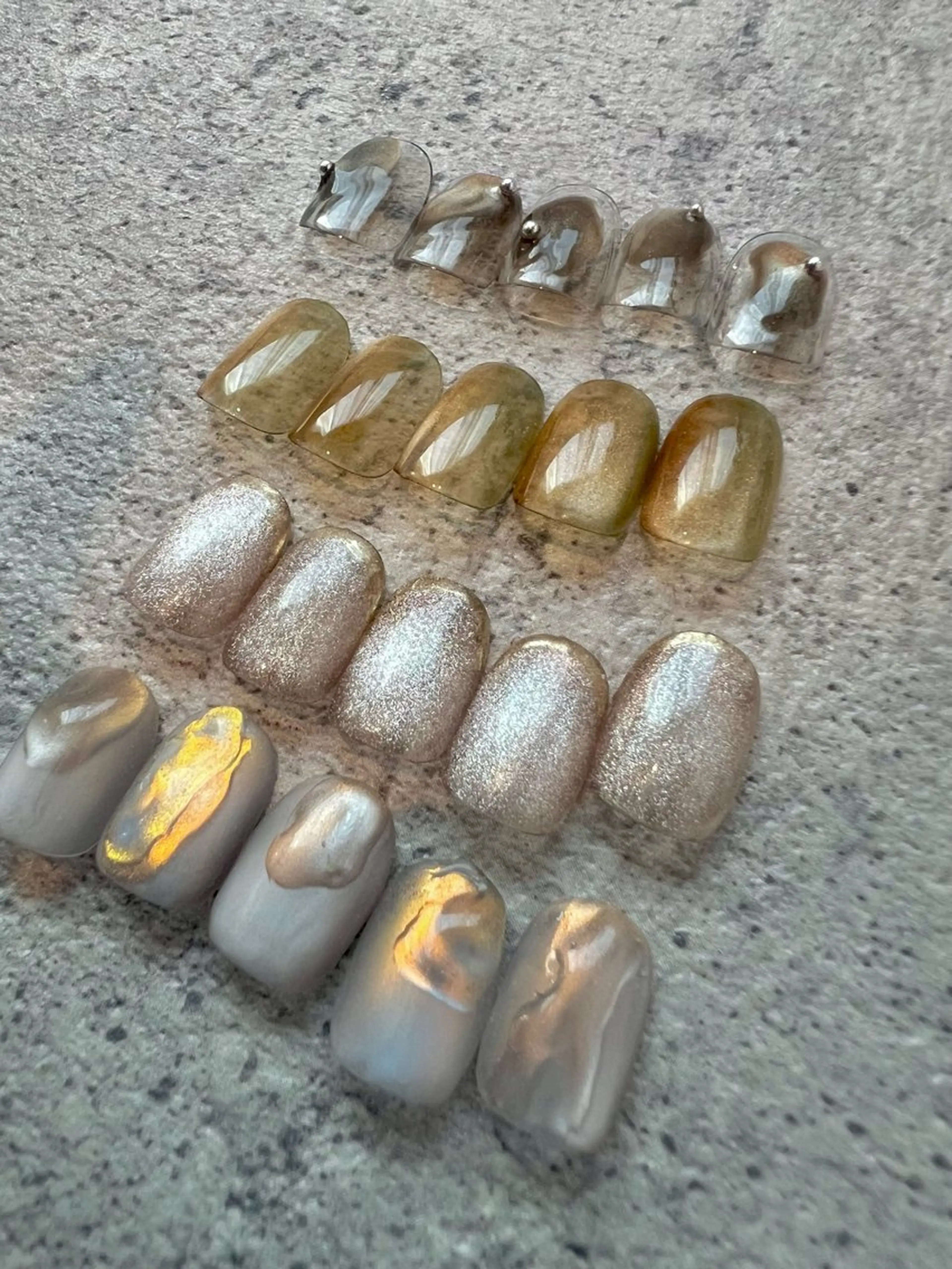 サンプルデザインネイル(オフケア込み)の写真