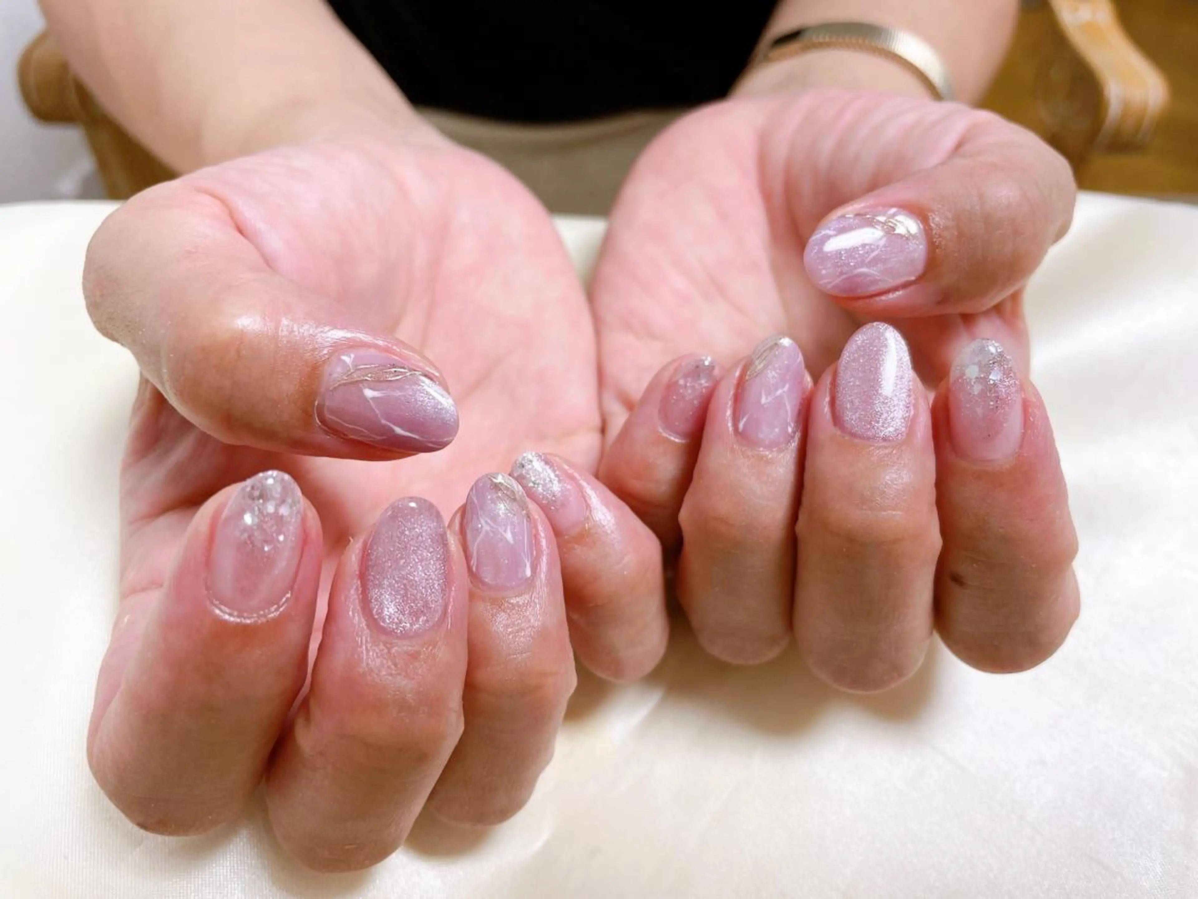 ネイル mogunail &blowのネイルデザイン