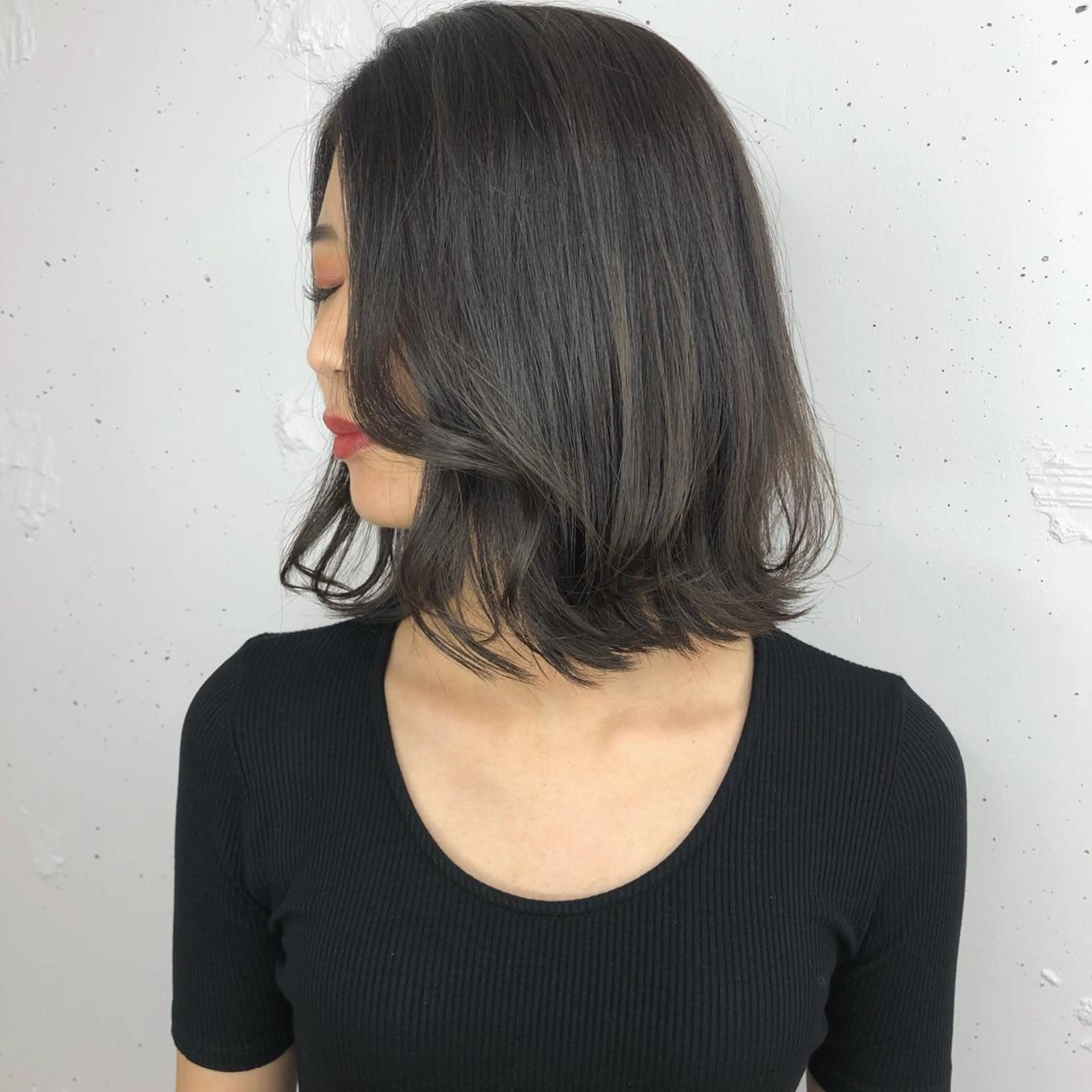 ショート 顔周りの垢抜けヘア 立山あいりのヘアスタイル