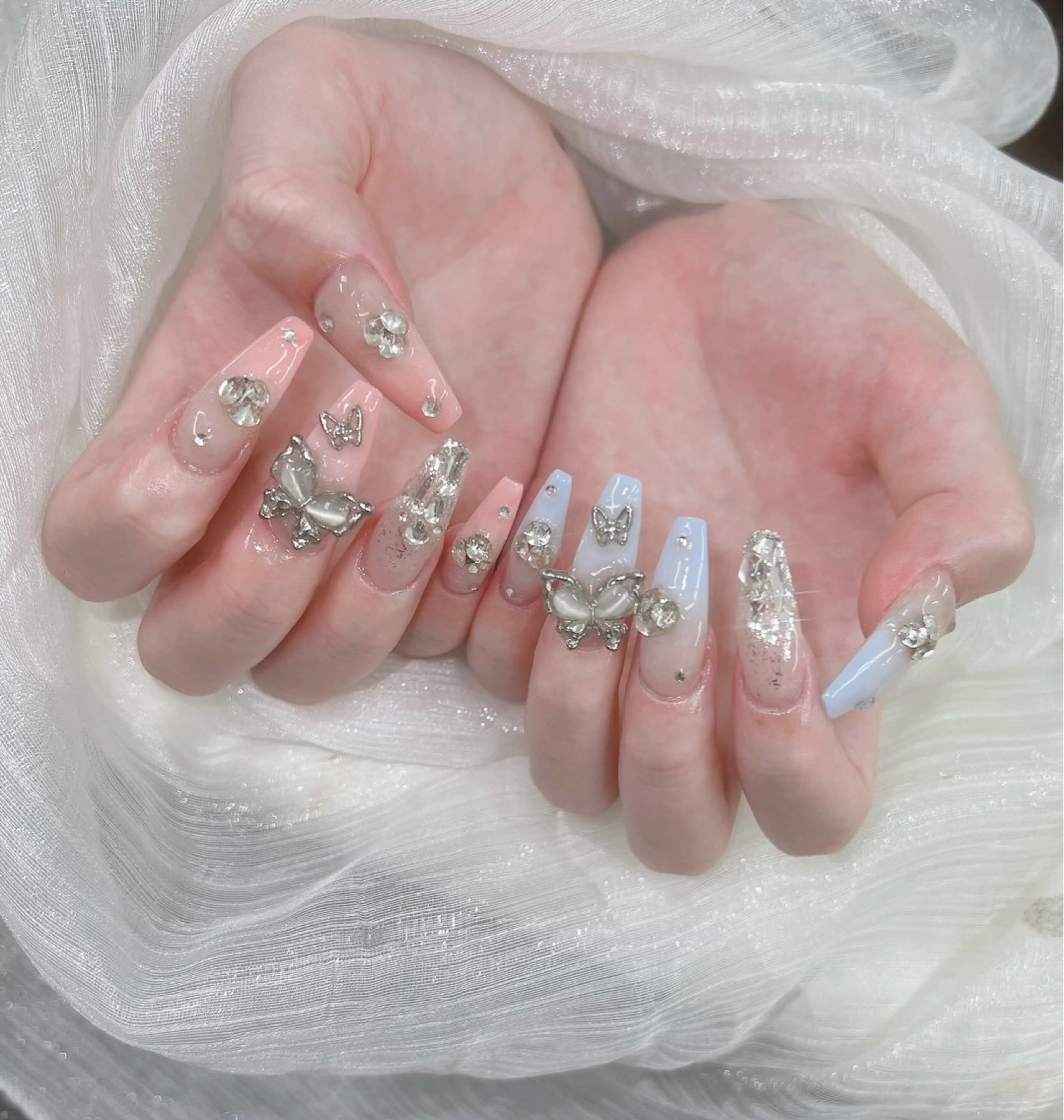 ネイル マグネットネイル ミラーネイル ネイルチップ 冬ネイル Lee Nailsのネイルデザイン