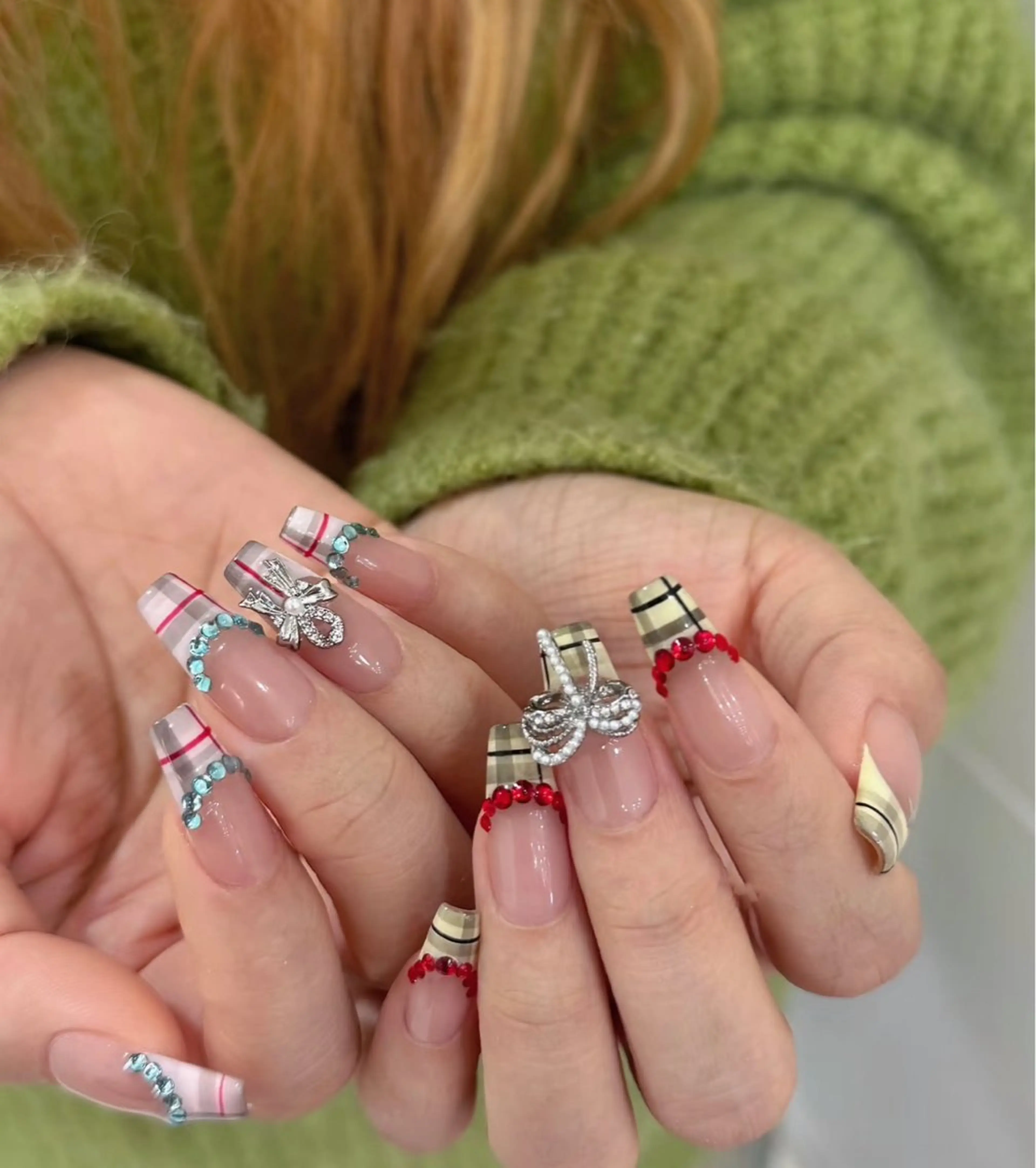 ネイル ハンドネイル 🍑 momo_nailのネイルデザイン
