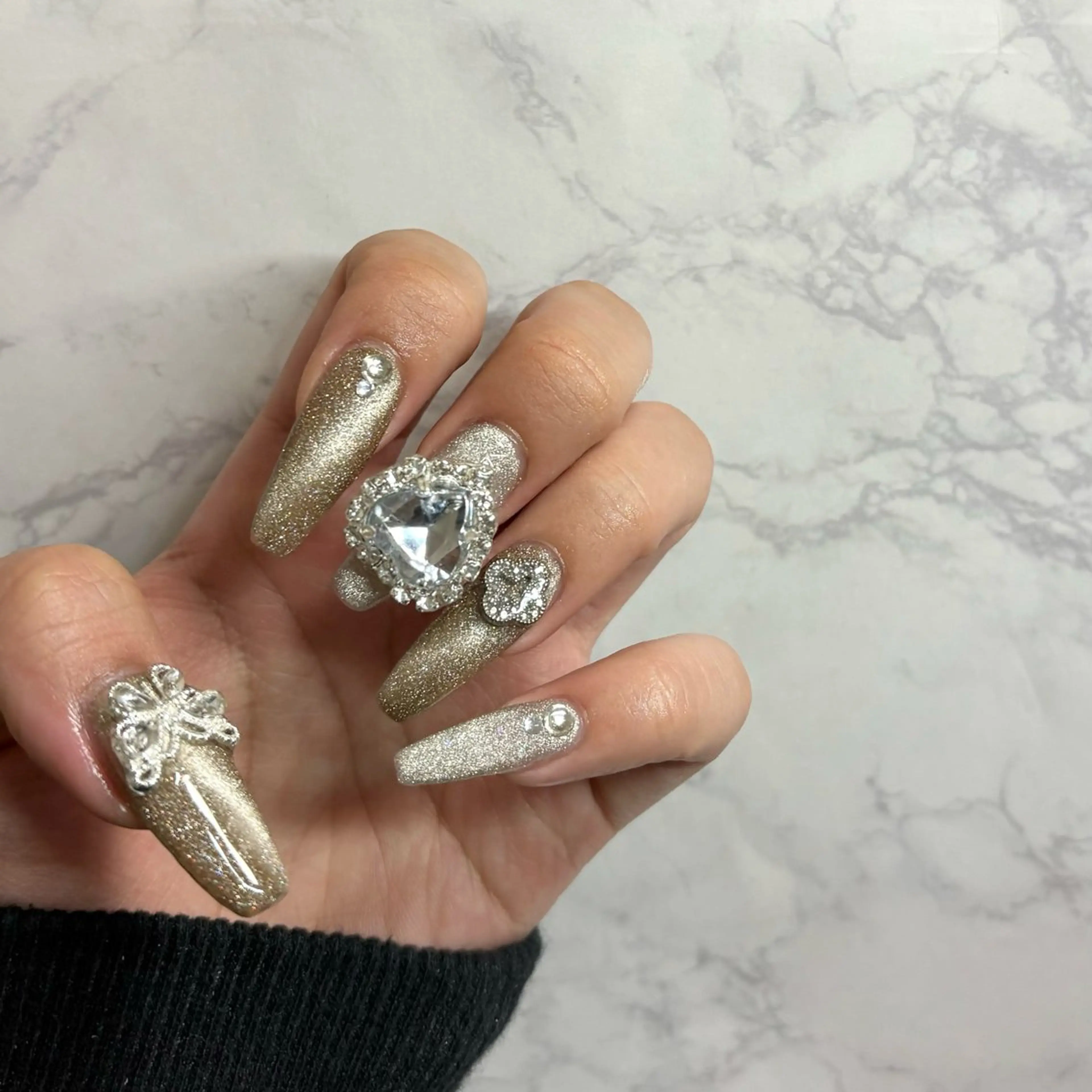 ネイル FELICE ﾌｪﾘｰﾁｪのネイルデザイン