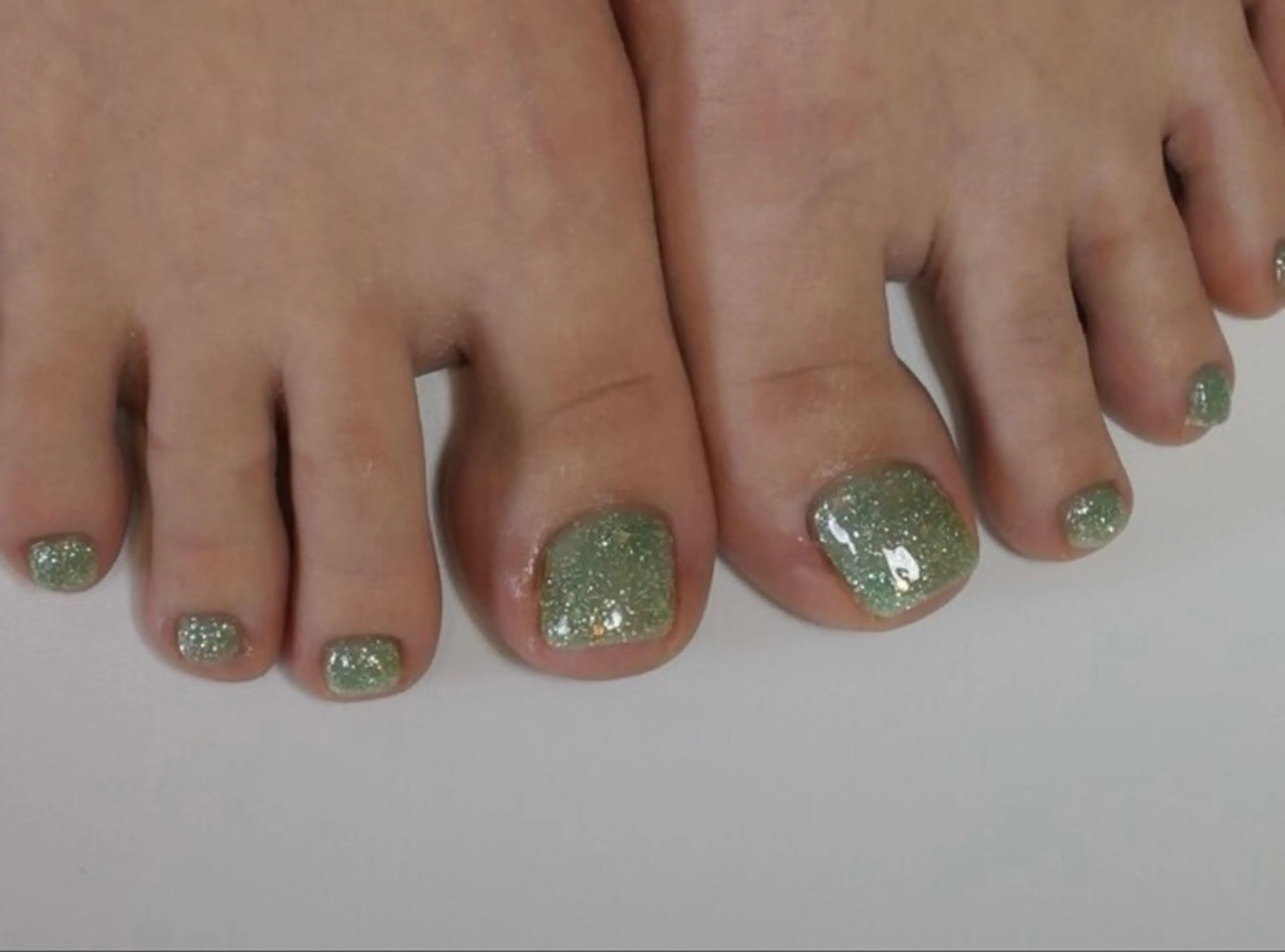 【フット】ワンカラーorラメグラデーションの写真