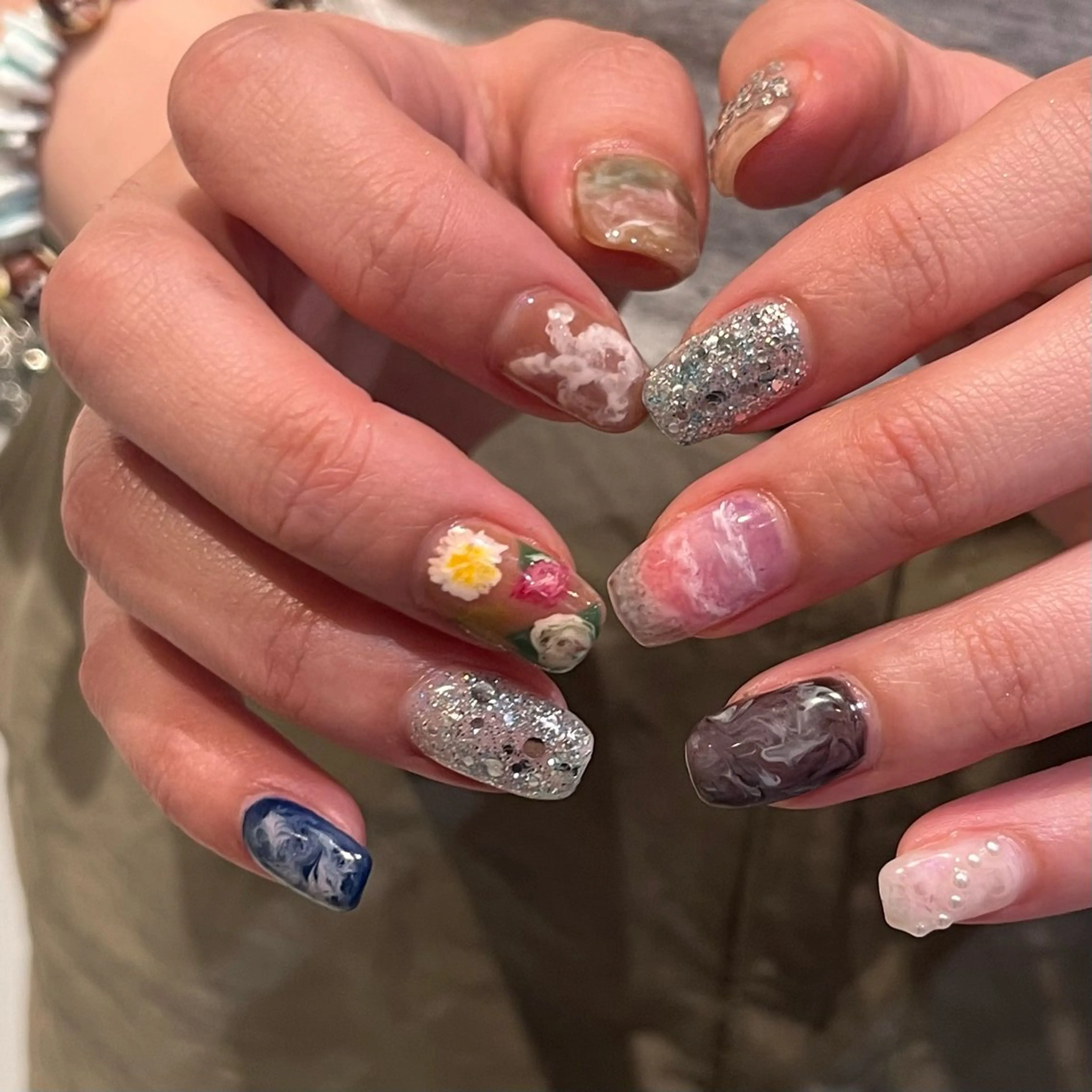 ネイル ｵﾀｸ美容師🛍/ 酸性ストレート/艶髪のヘアスタイル