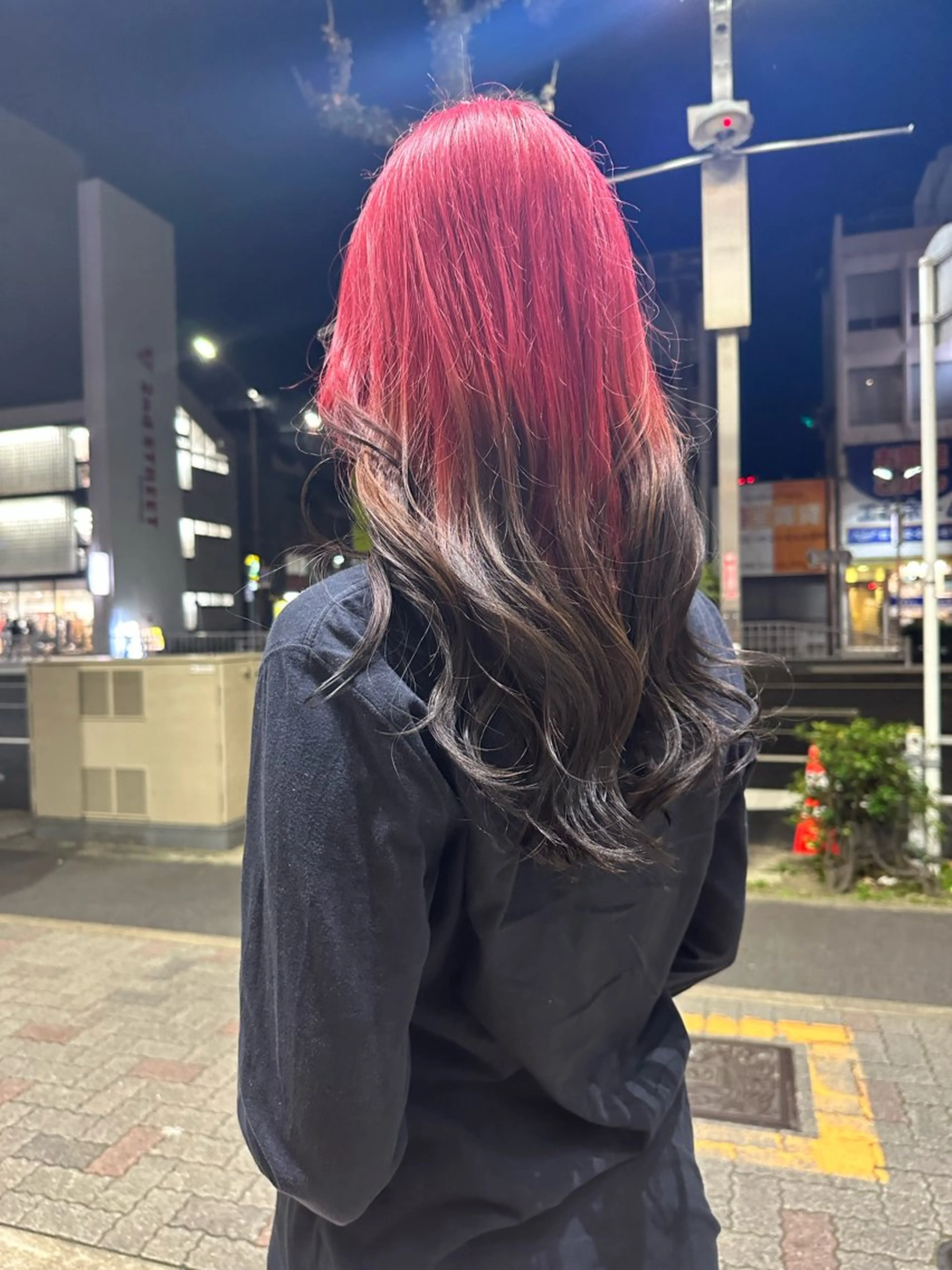 カラー 伊藤 優衣/アイブロ ウ／透明感カラーのヘアスタイル