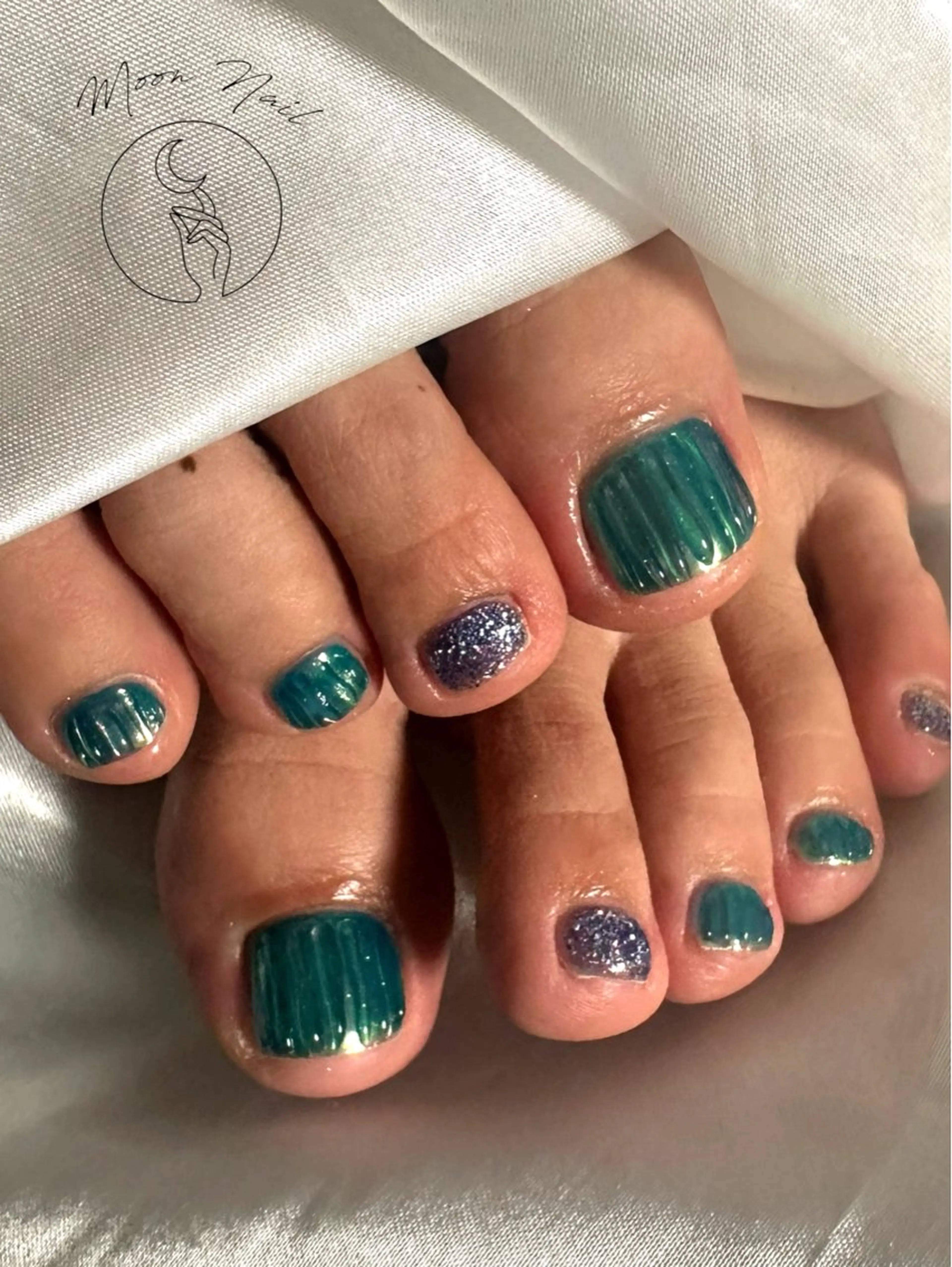 ネイル Moon  Nail /栄　大須のネイルデザイン