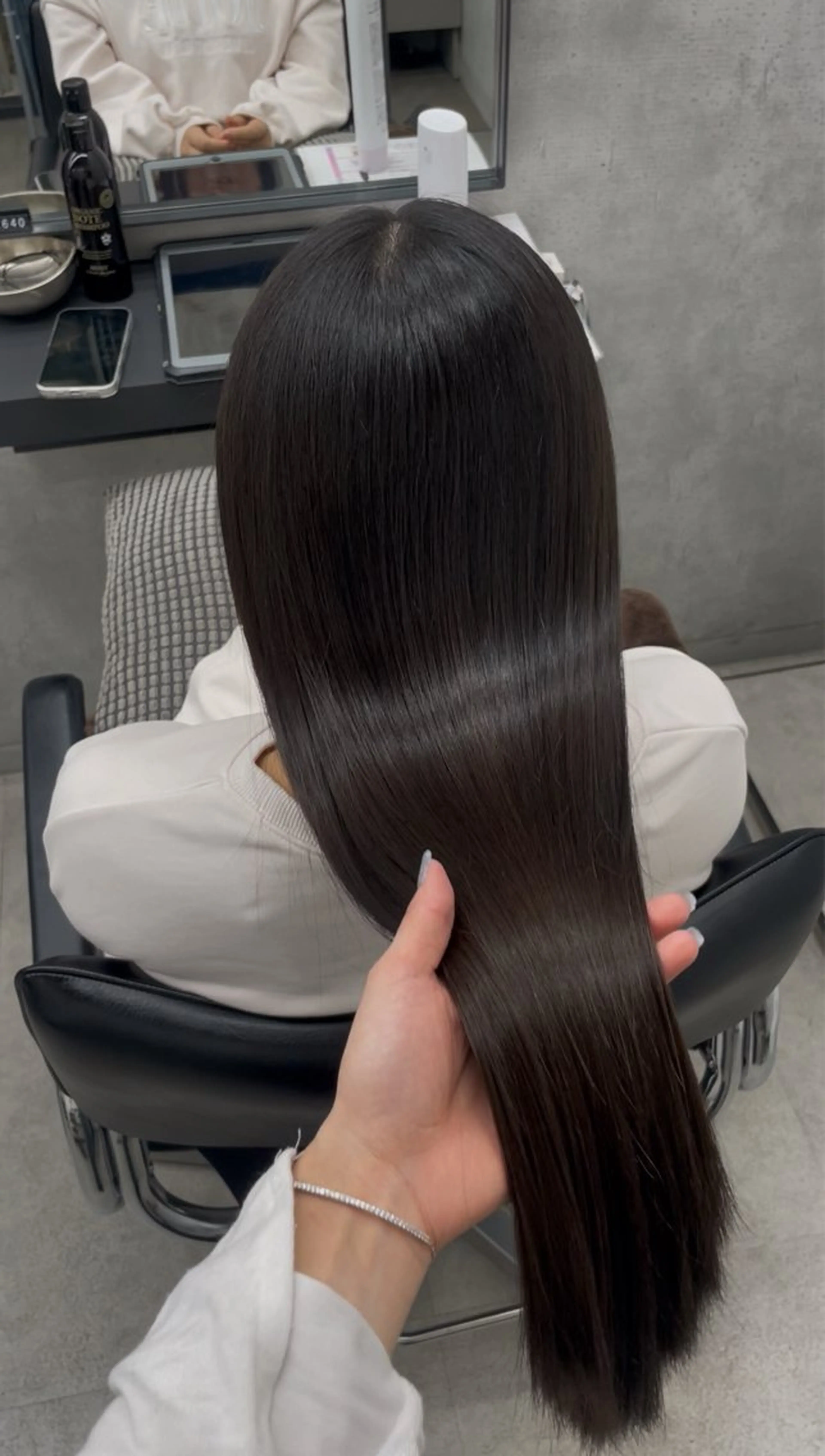 ロング 髪質改善 トリートメント トリートメント 髪質改善/縮毛矯正 / 渡邉彩音🪽のヘアスタイル