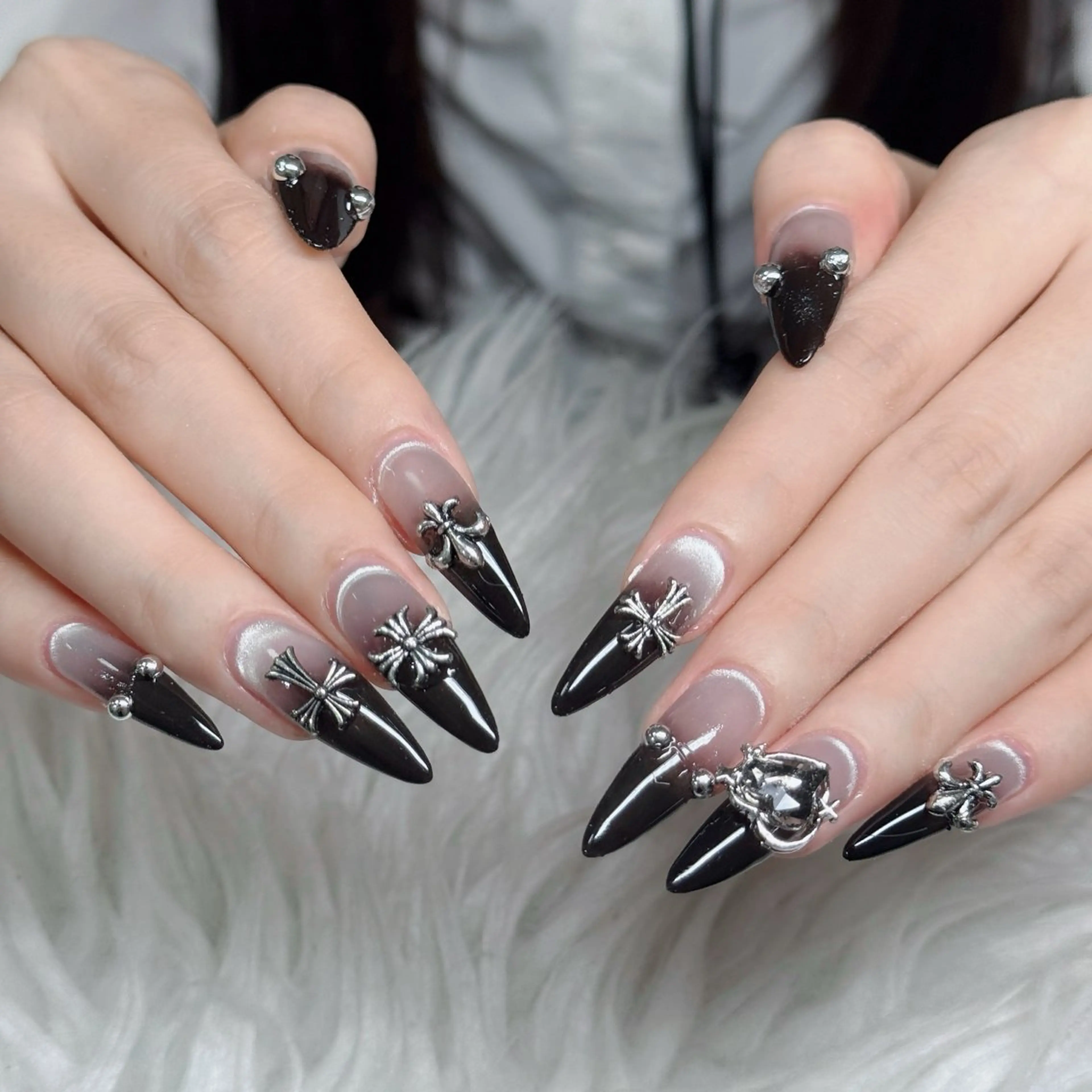 ネイル フットネイル フレンチネイル グラデーション 韓国ネイル ロングネイル ハンドネイル Hani Nail Salonのネイルデザイン